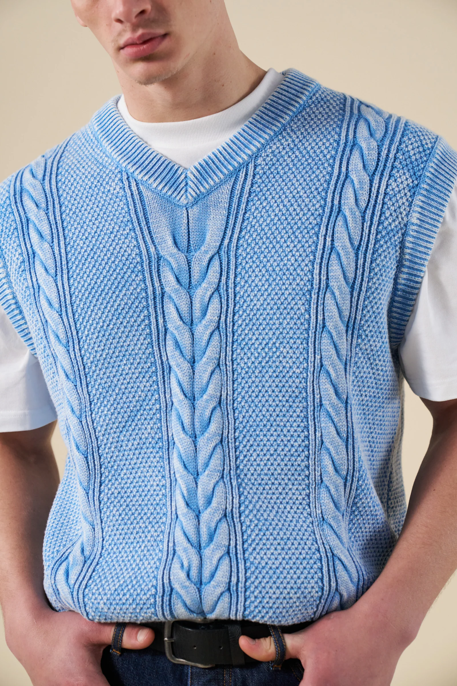 ACID WASH CHAIN VEST - SKY BLUE - Image 5