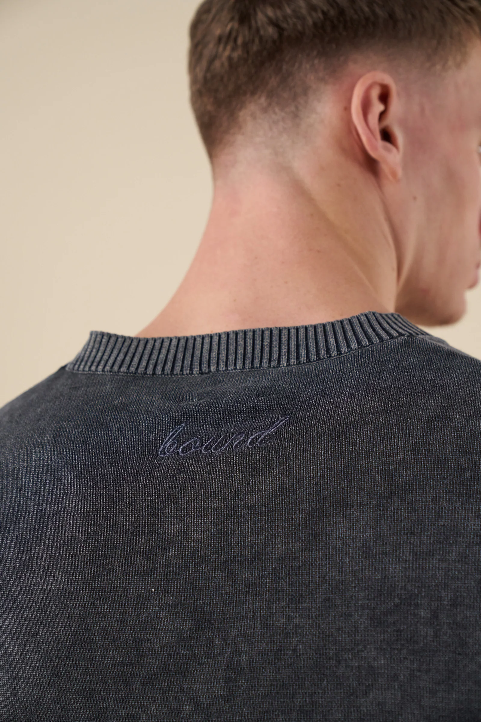 ACID WASH KNIT TEE - CHARCOAL - Image 4