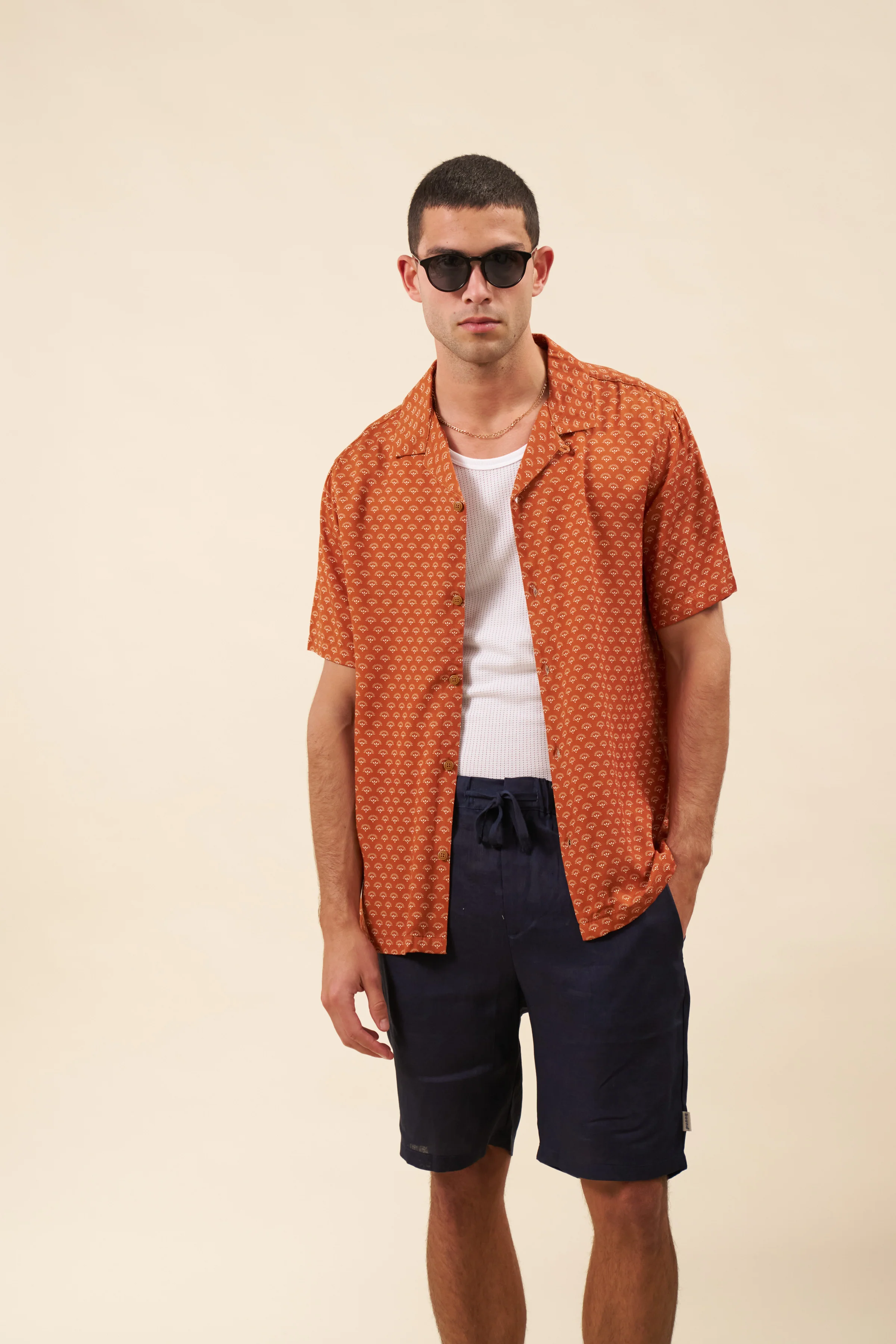 ALFAMA LINEN SHORTS - NAVY - Image 5