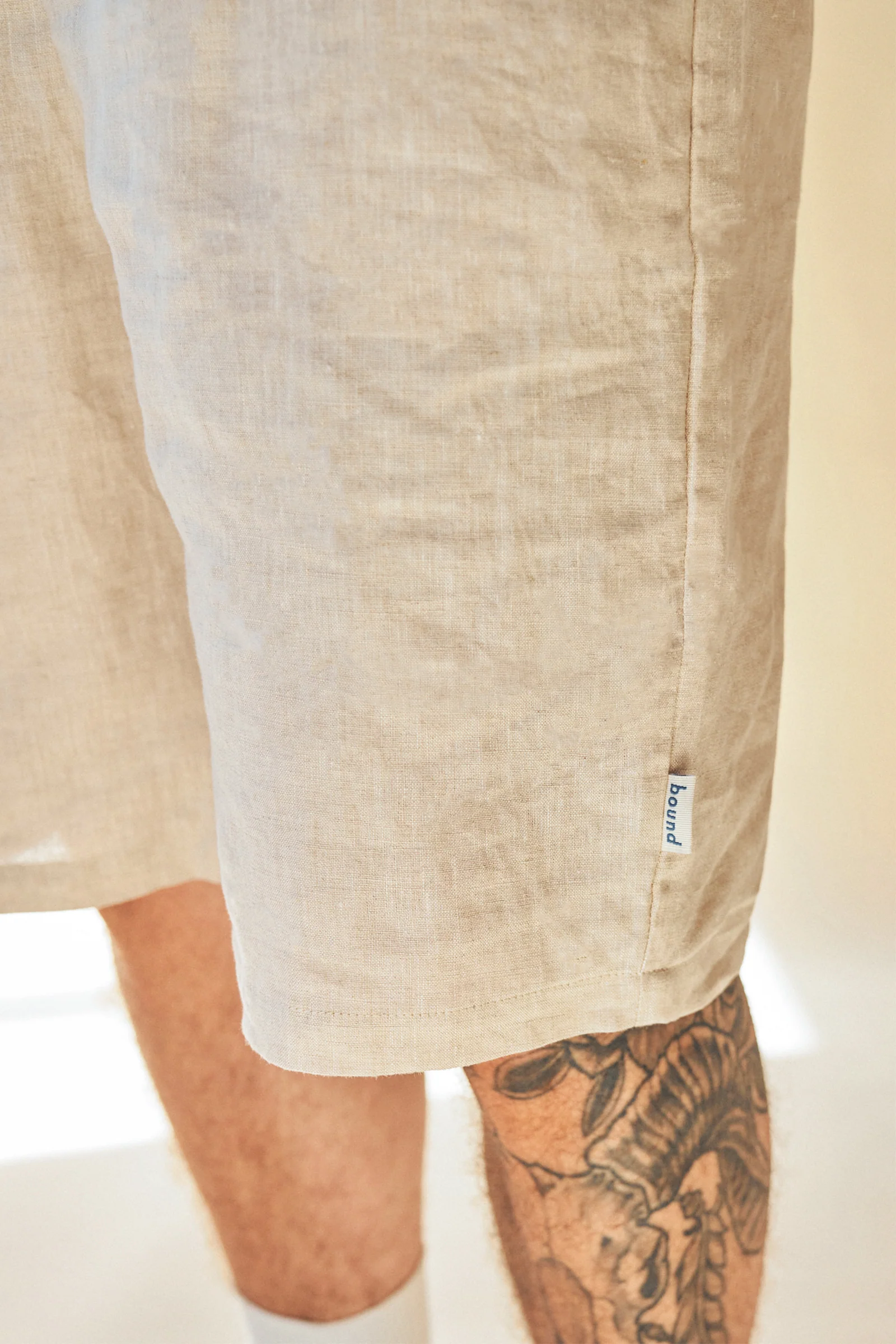 ALFAMA LINEN SHORTS - SAND - Image 4