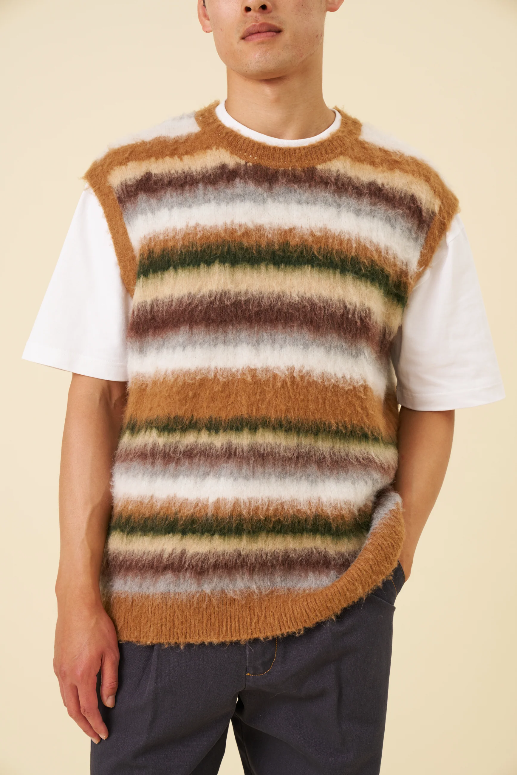 ALPACA BRUSHED STRIPE VEST - Image 3