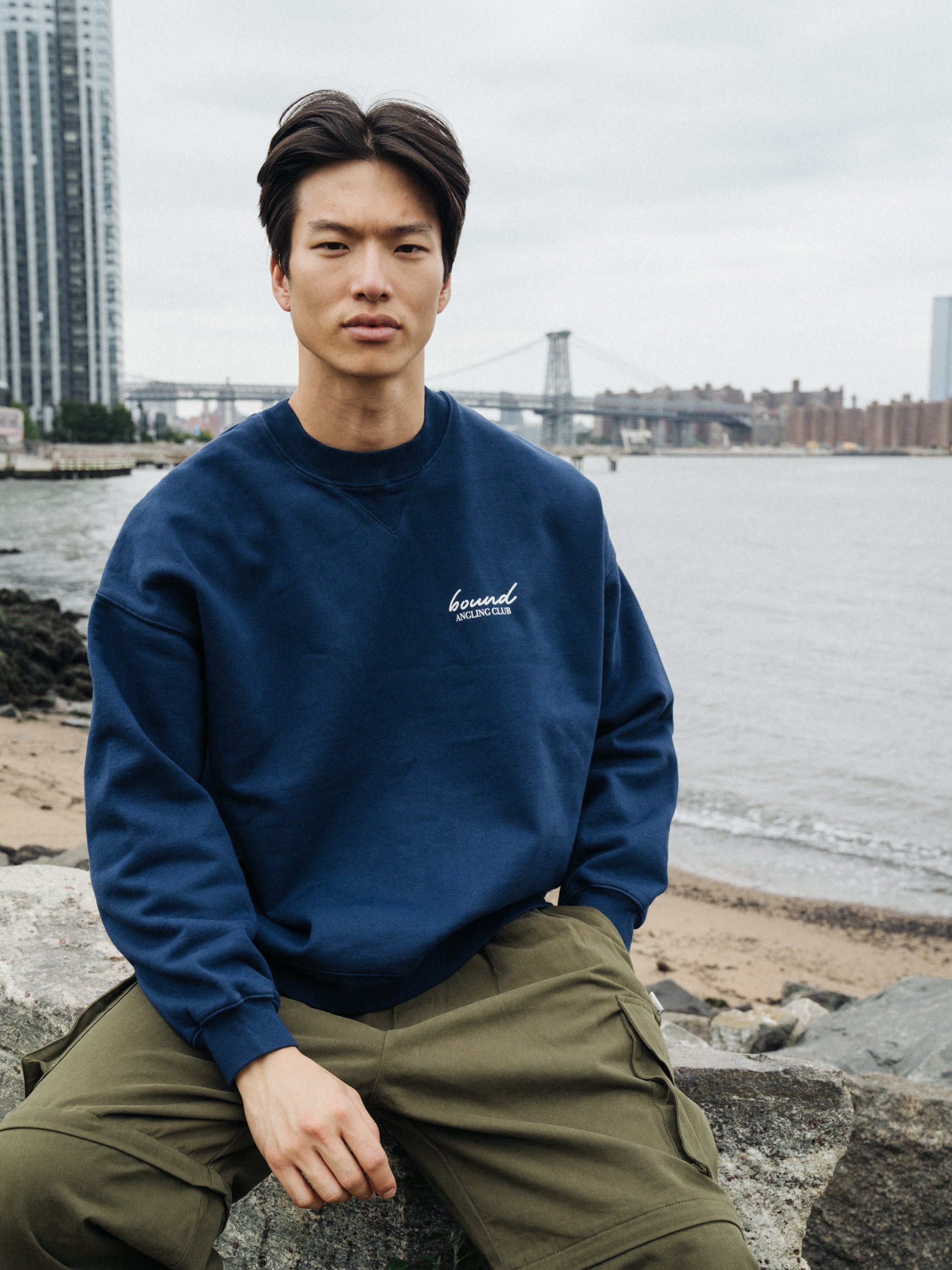 ANGLING CLUB SWEATER - NAVY - Image 7