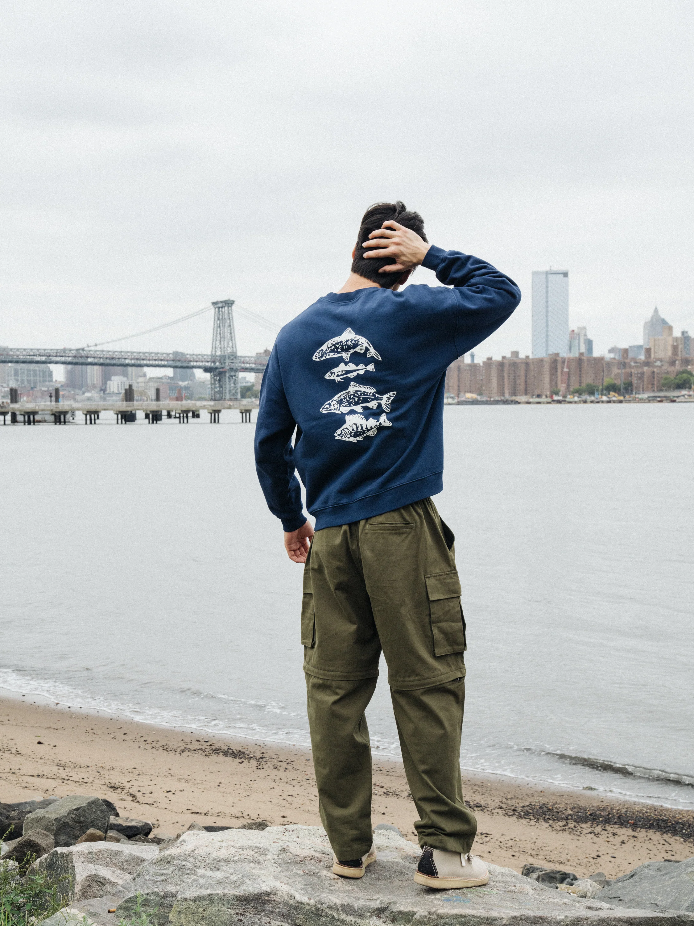 ANGLING CLUB SWEATER - NAVY - Image 8
