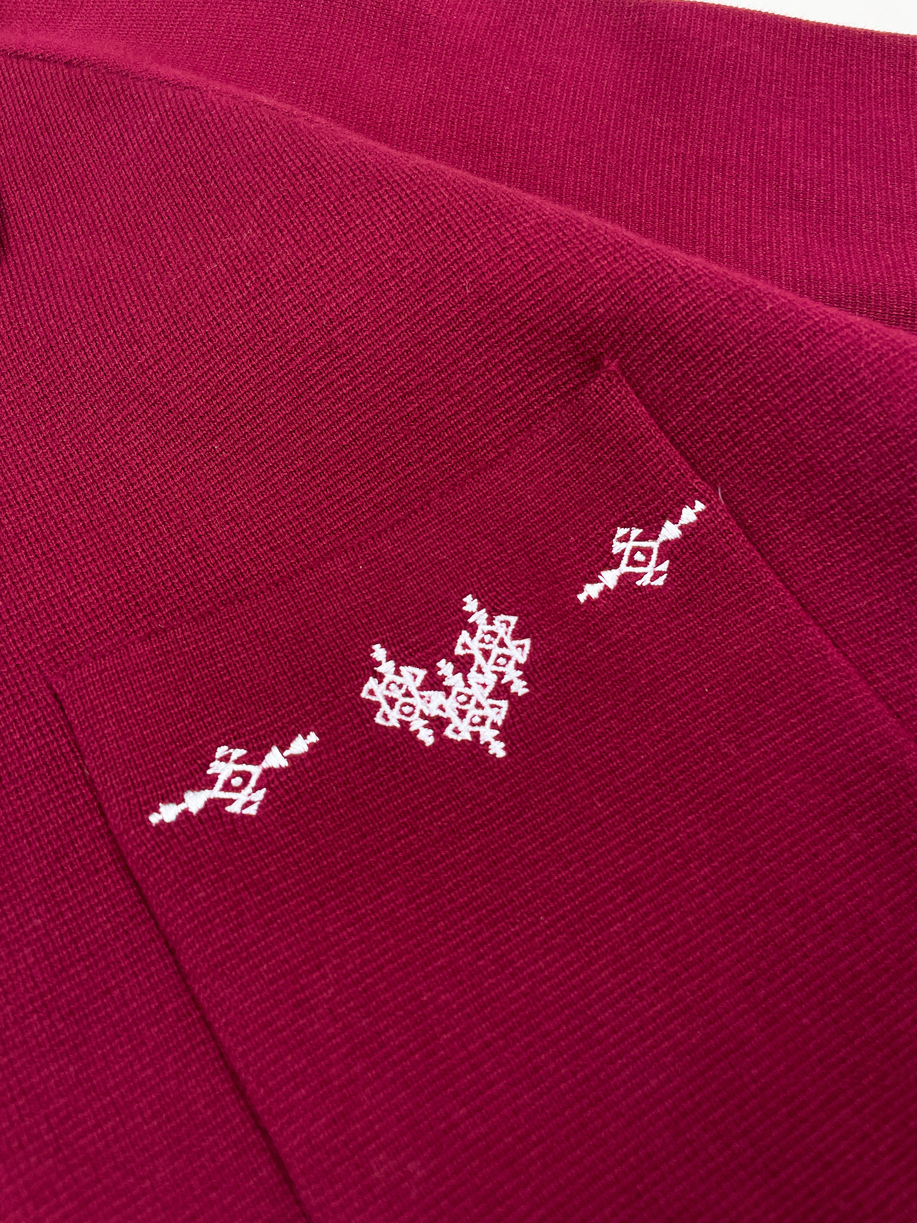 AZTEC CROPPED ZIP KNIT POLO - MAROON - Image 9