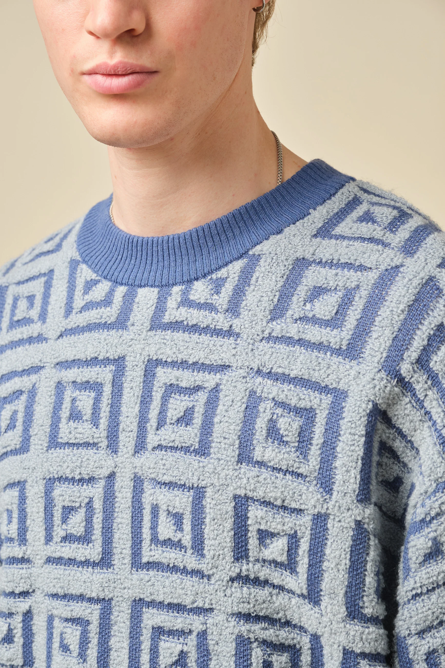 AZTEC TILE LOOSE KNIT SWEATER - BLUE - Image 3