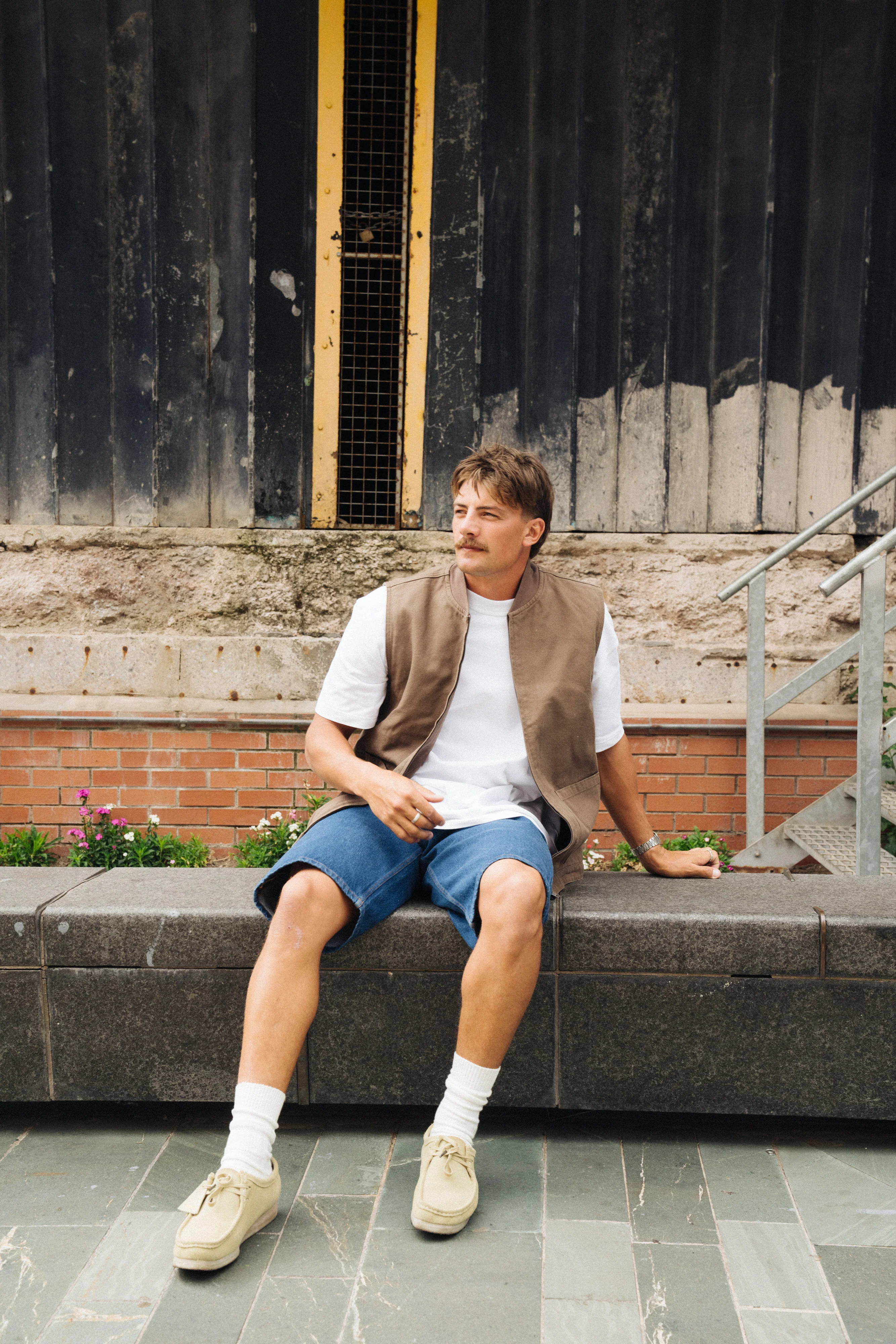 BOTHA HEAVY CANVAS VEST - BROWN - Image 3