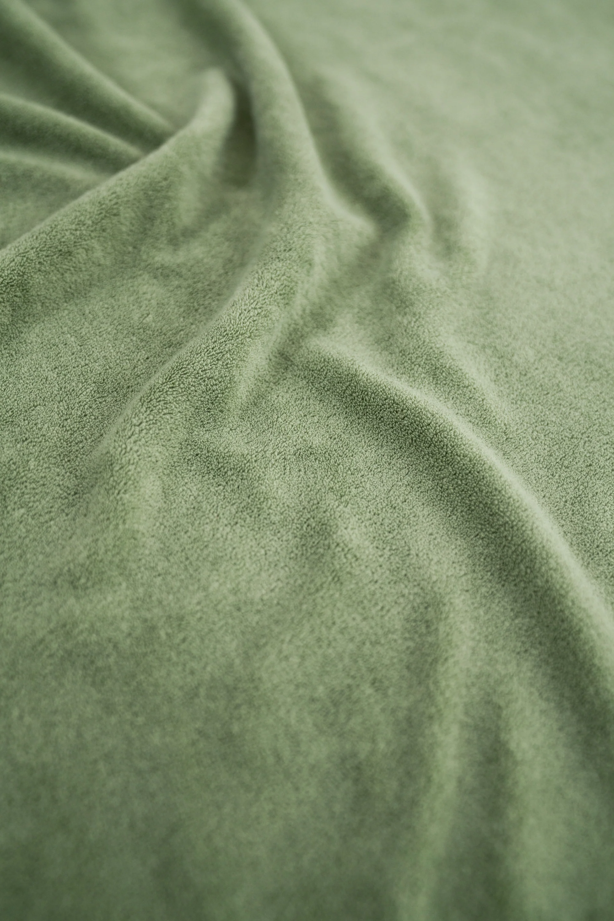 BRADLEY TERRY TOWEL POLO - GREEN - Image 9