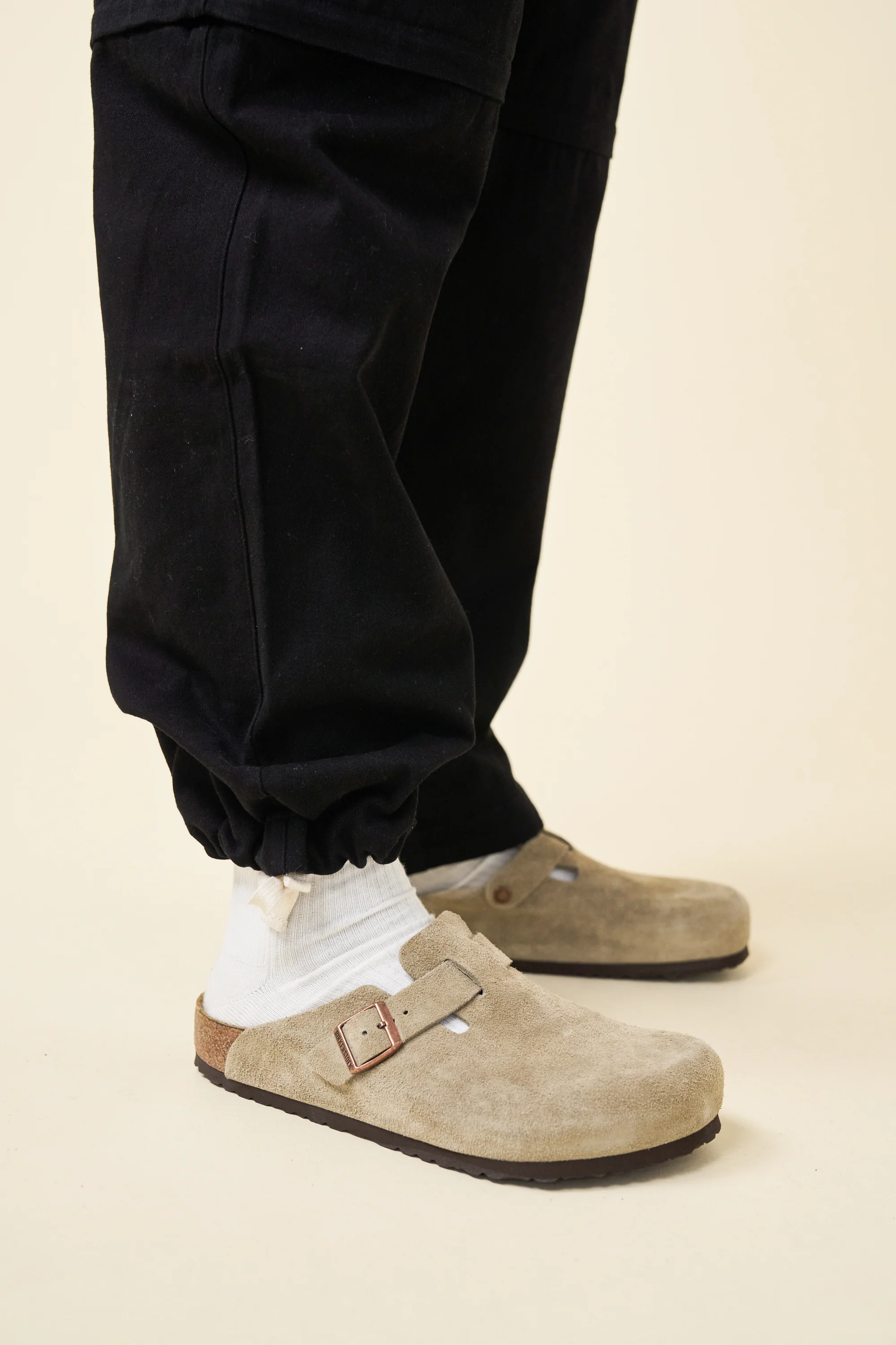 CANVAS CARGO TROUSER + SHORT ZIP OFFS - BLACK - Image 7