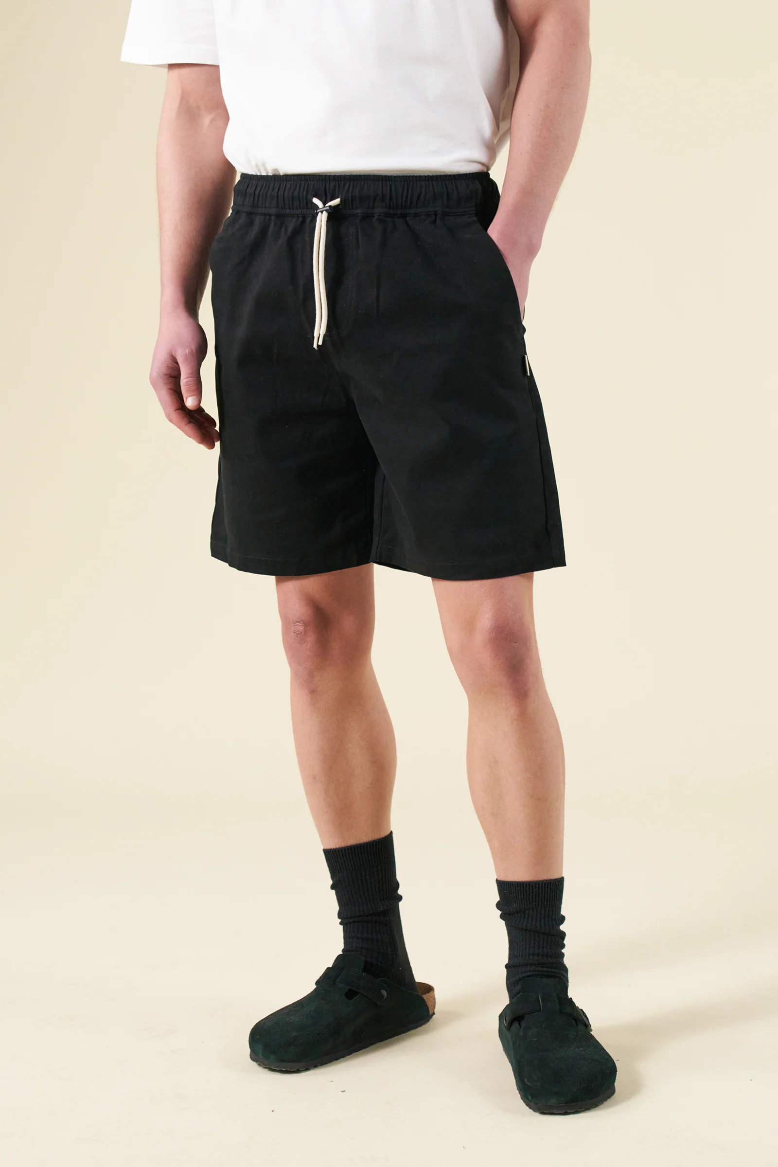 CANVAS SHORTS - BLACK