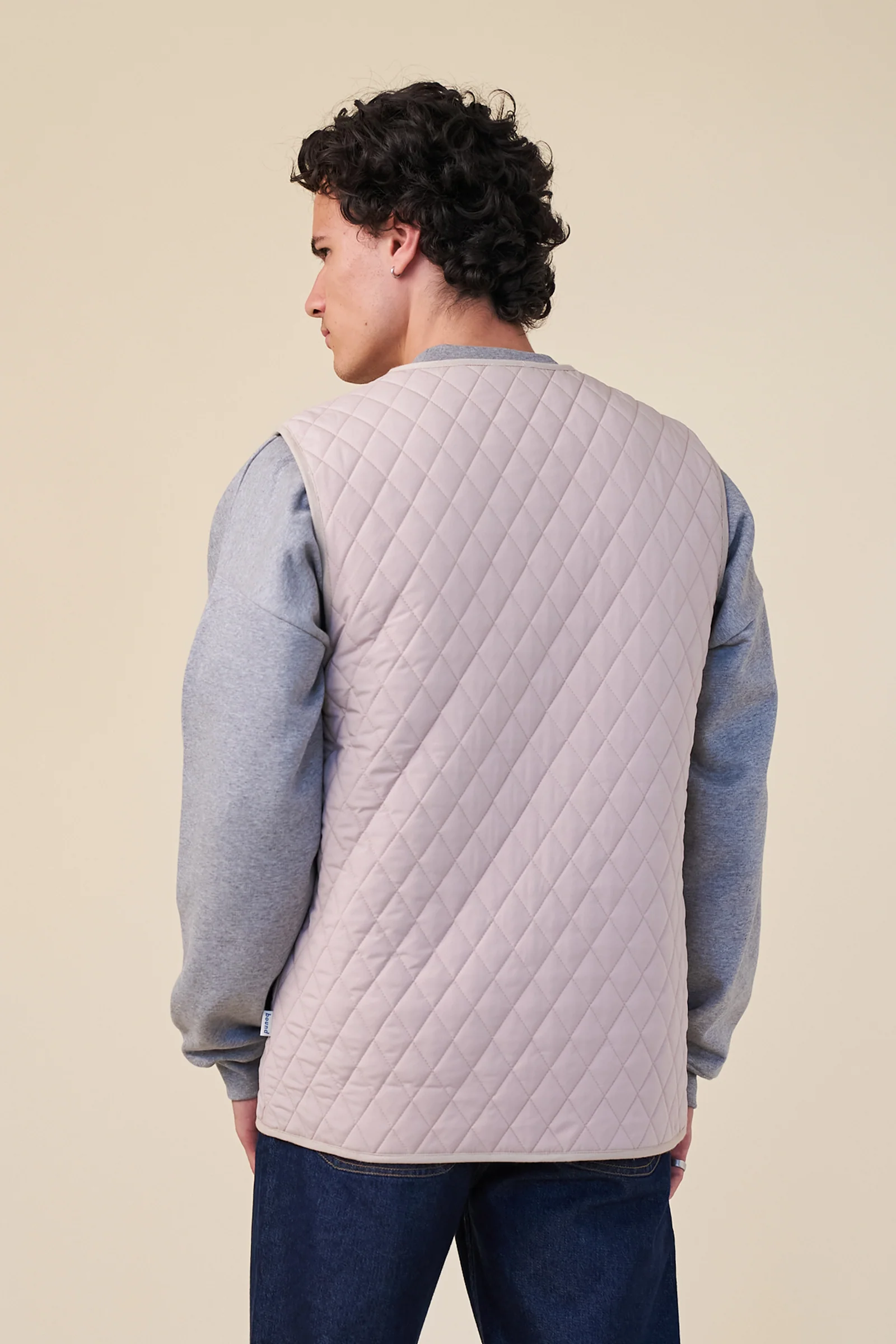 CHELSEA QUILTED VEST - SAND - Image 4