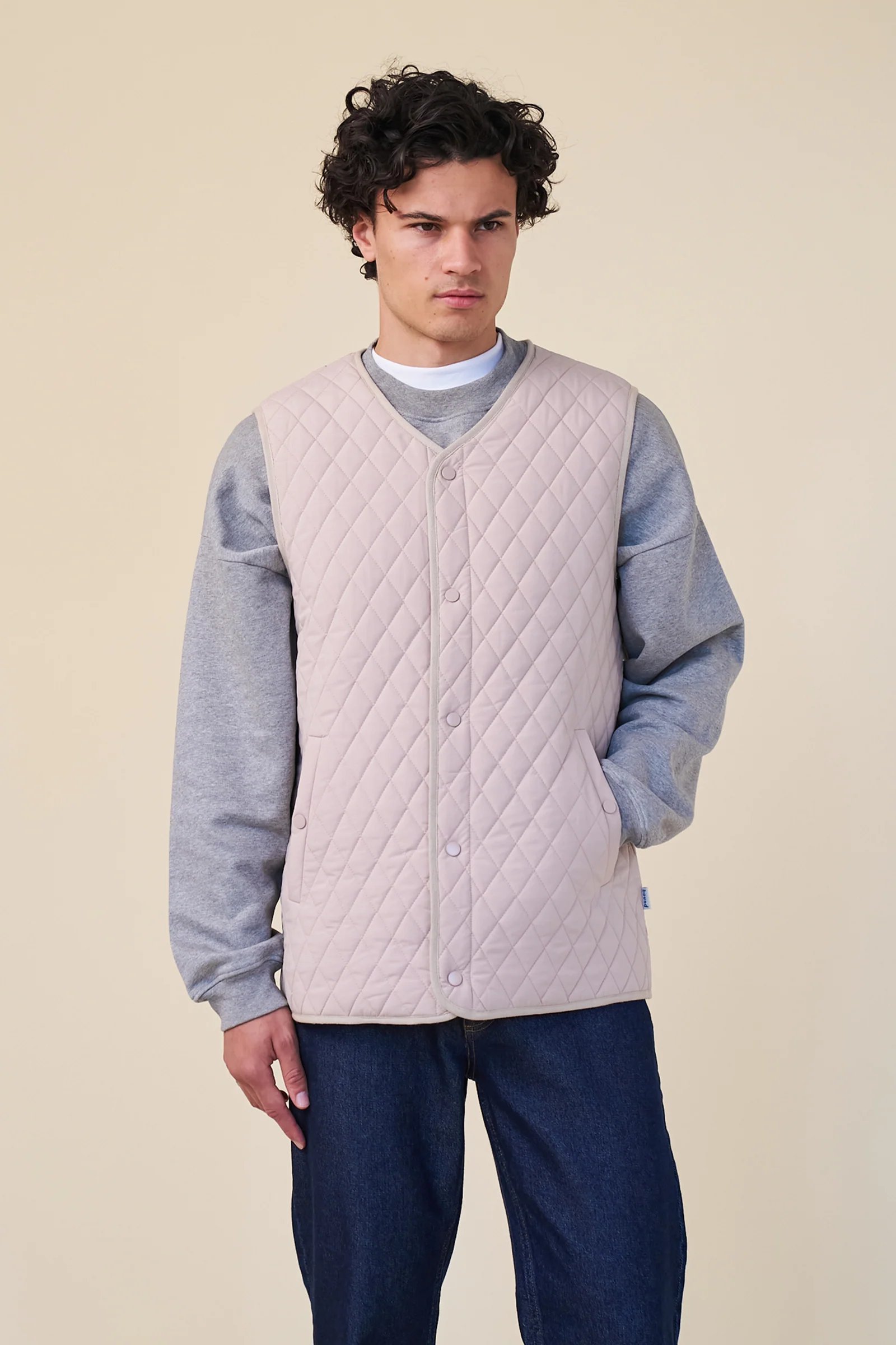 CHELSEA QUILTED VEST - SAND - Image 7