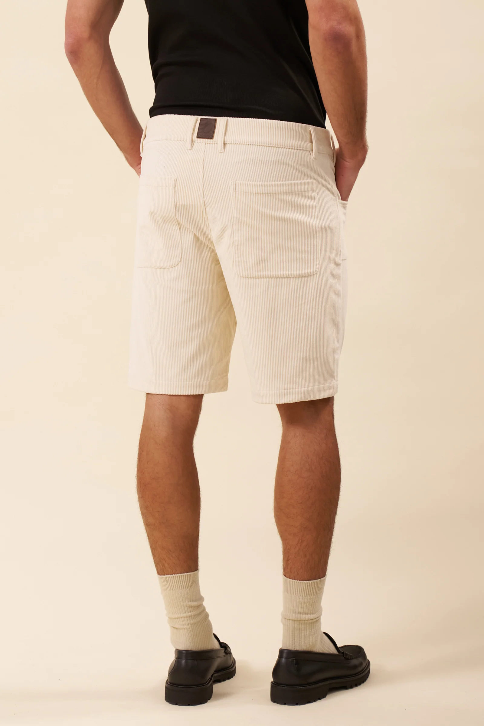 CORD CARPENTER SHORTS - BARLEY CREAM - Image 4