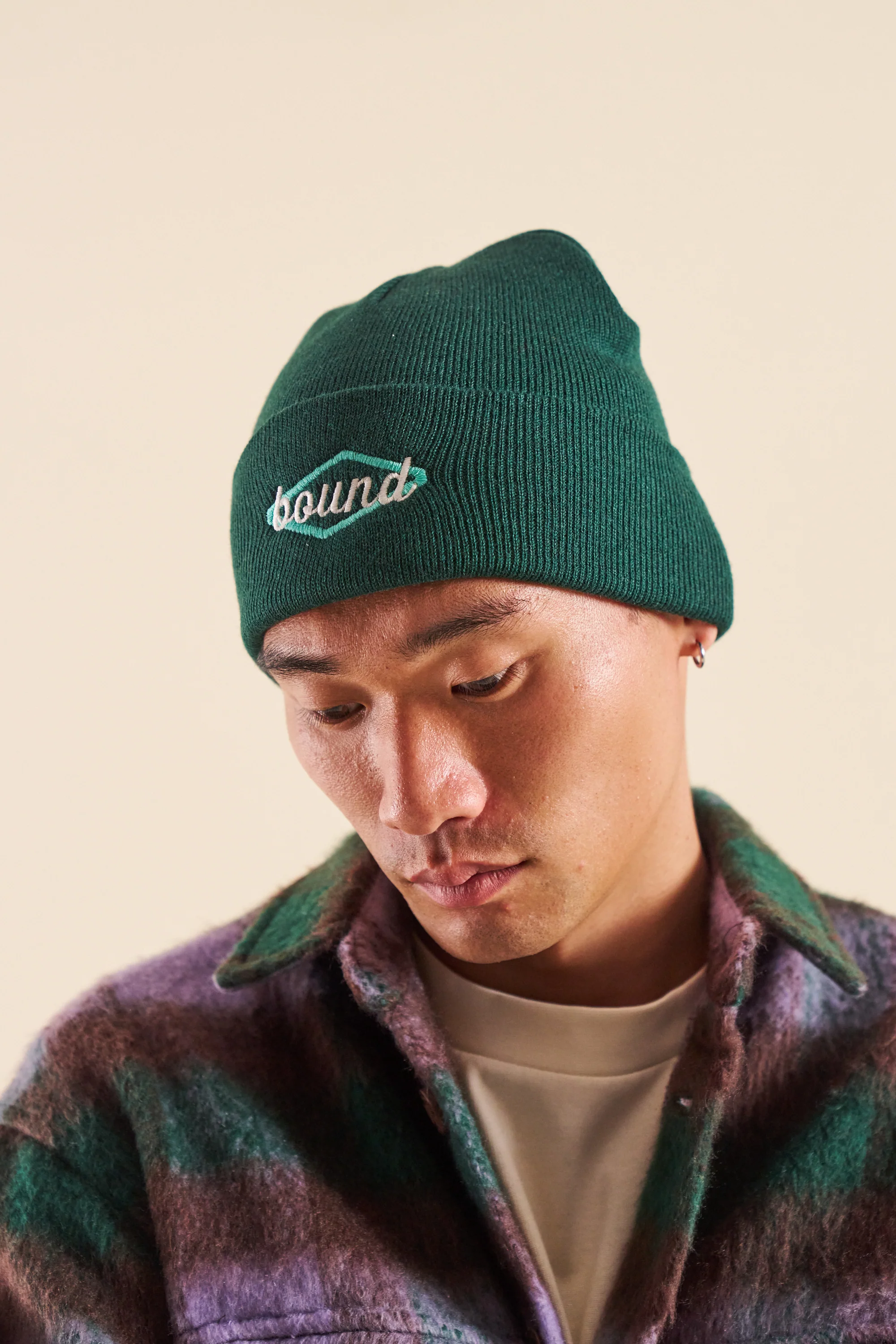 CUFFED STAPLE BEANIE - Image 4
