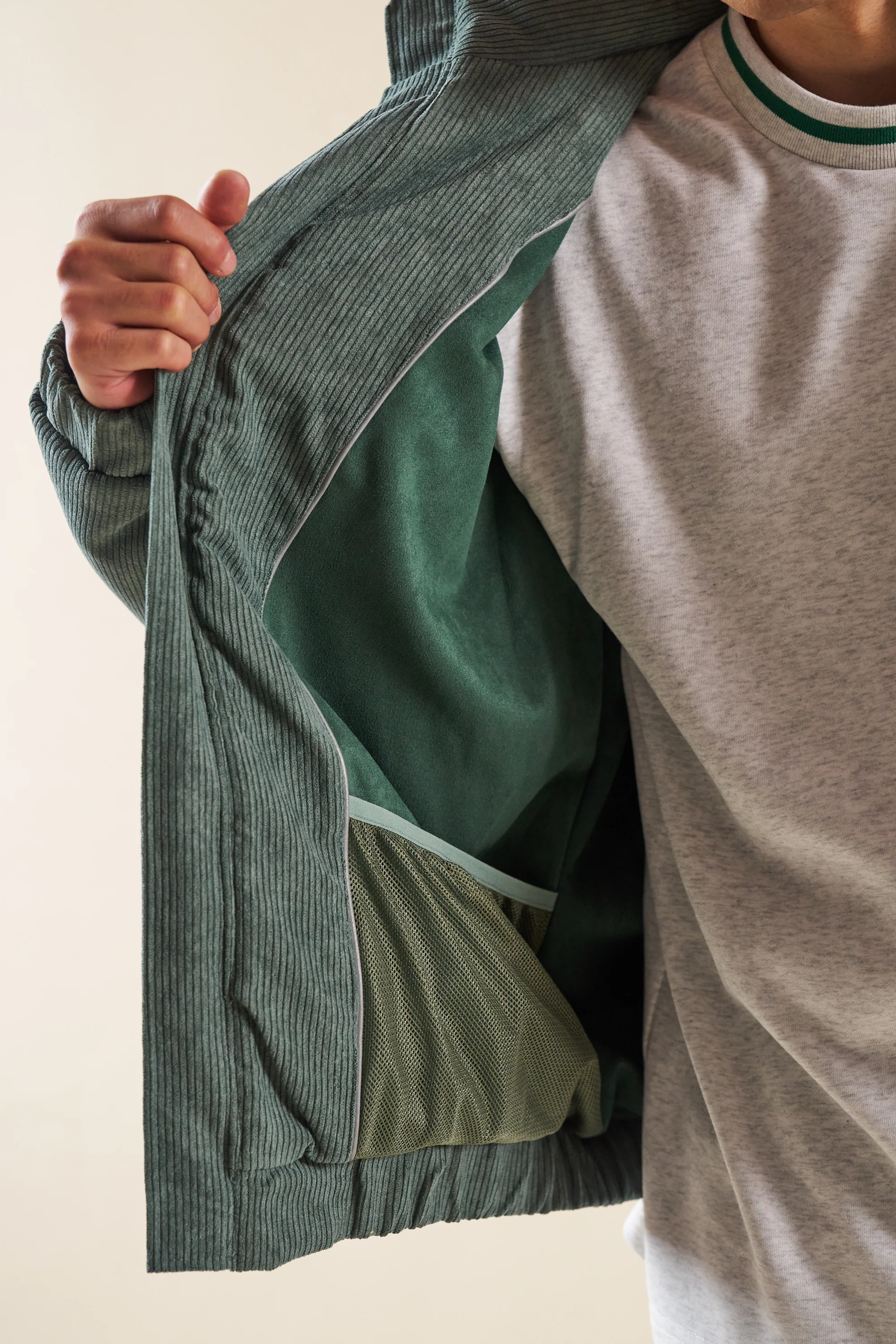 DARK SAGE CORD PUFFER COAT - Image 5