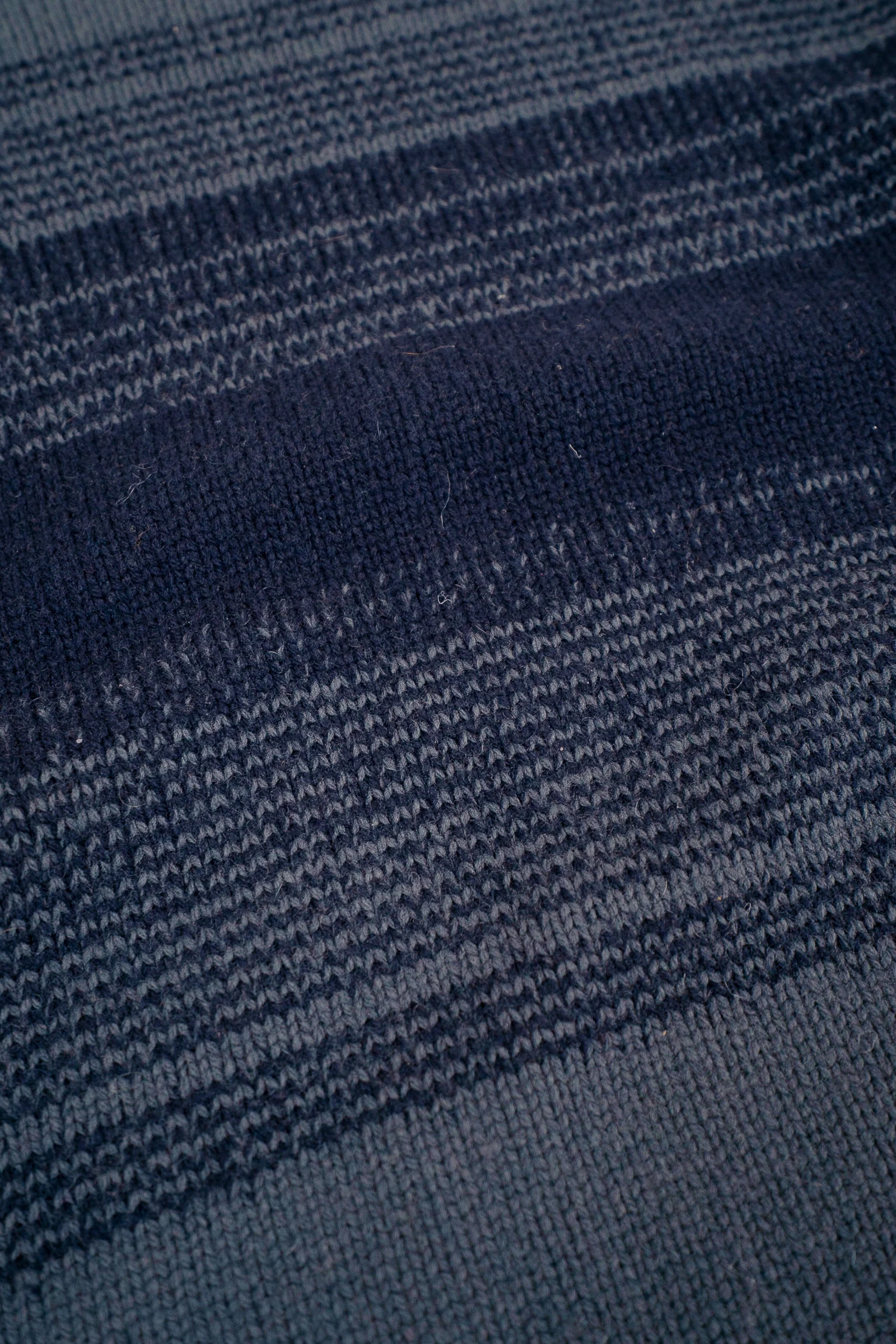 DEEP BLUE GRADIENT LAMBSWOOL SWEATER - Image 7