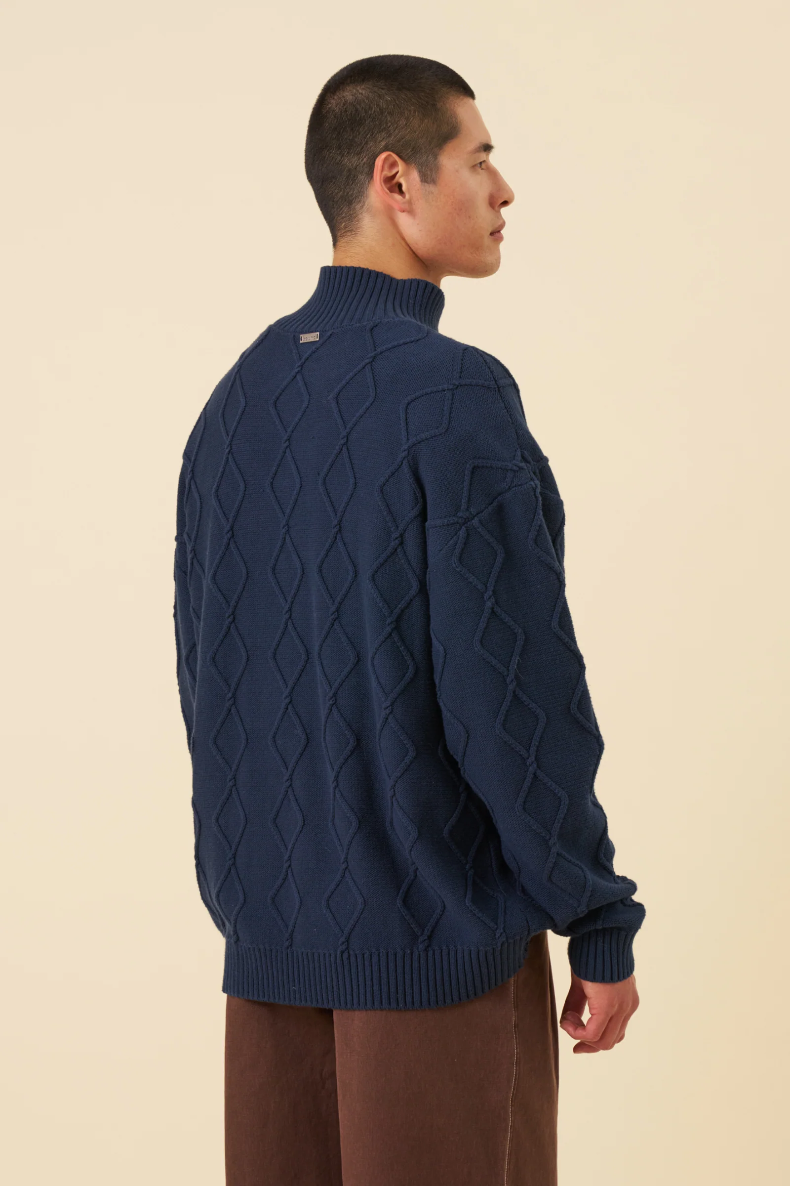 DIAMOND CABLE MOCK NECK KNIT - NAVY - Image 5