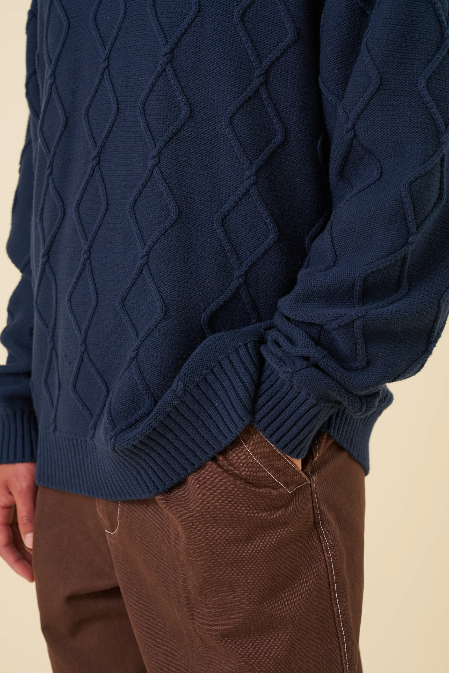 DIAMOND CABLE MOCK NECK KNIT - NAVY - Image 8