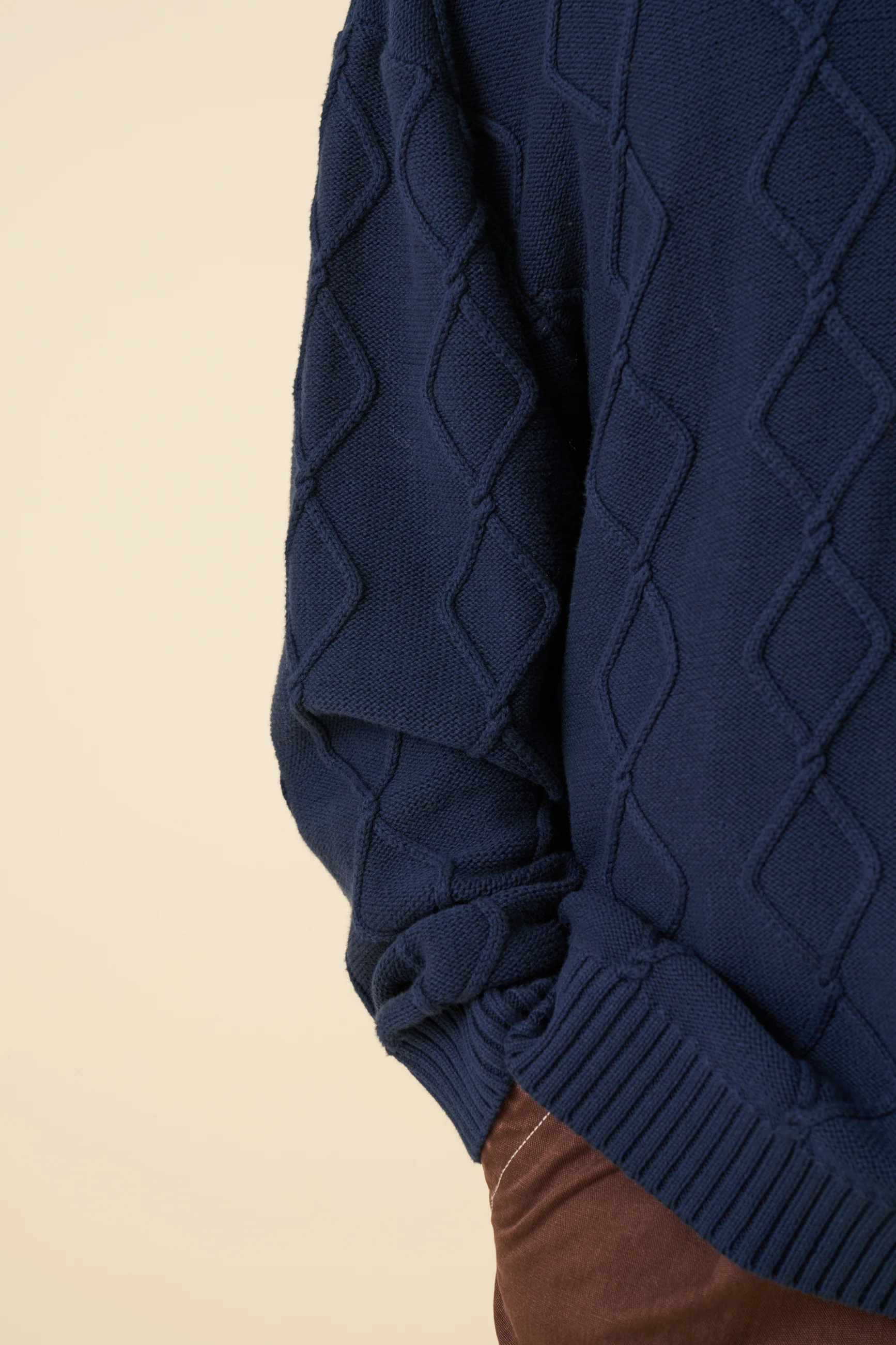 DIAMOND CABLE MOCK NECK KNIT - NAVY - Image 9