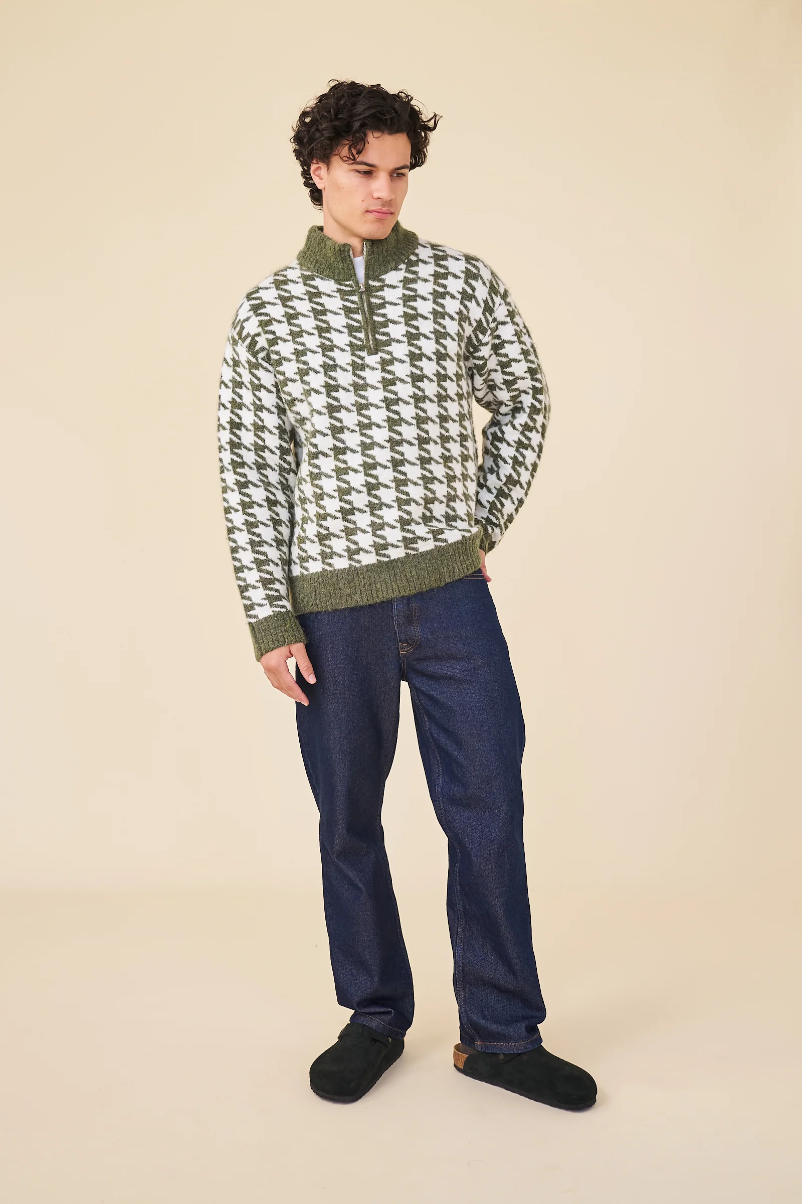 DOGTOOTH ALPACA 1/4 ZIP KNIT - MOSS - Image 3