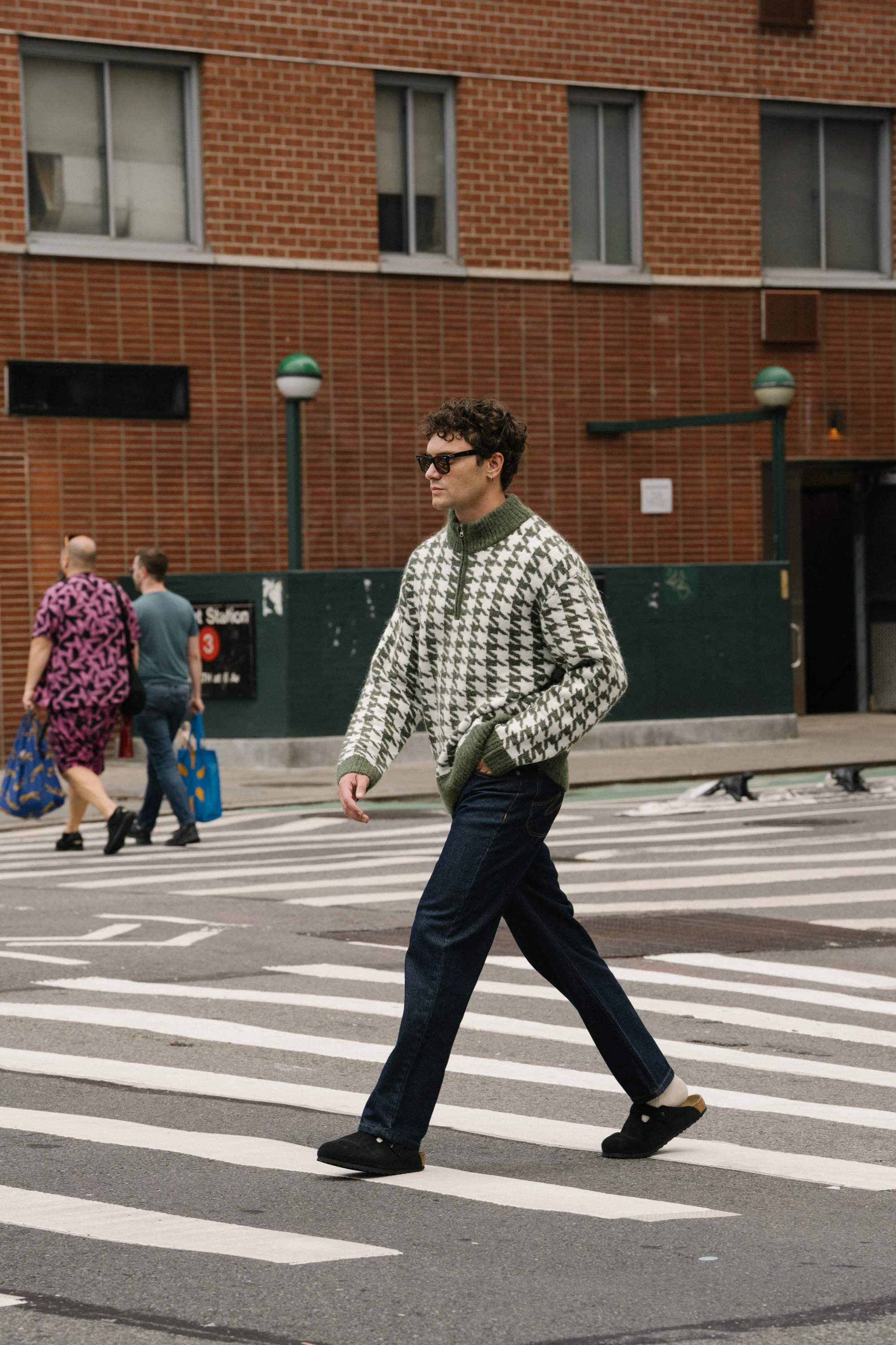 DOGTOOTH ALPACA 1/4 ZIP KNIT - MOSS - Image 8