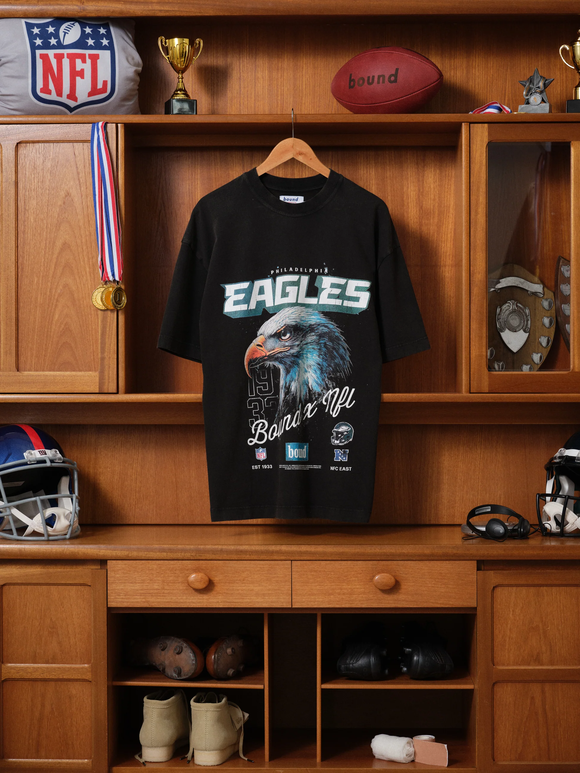 EAGLES RETRO TEE - VINTAGE WASHED BLACK - Image 4