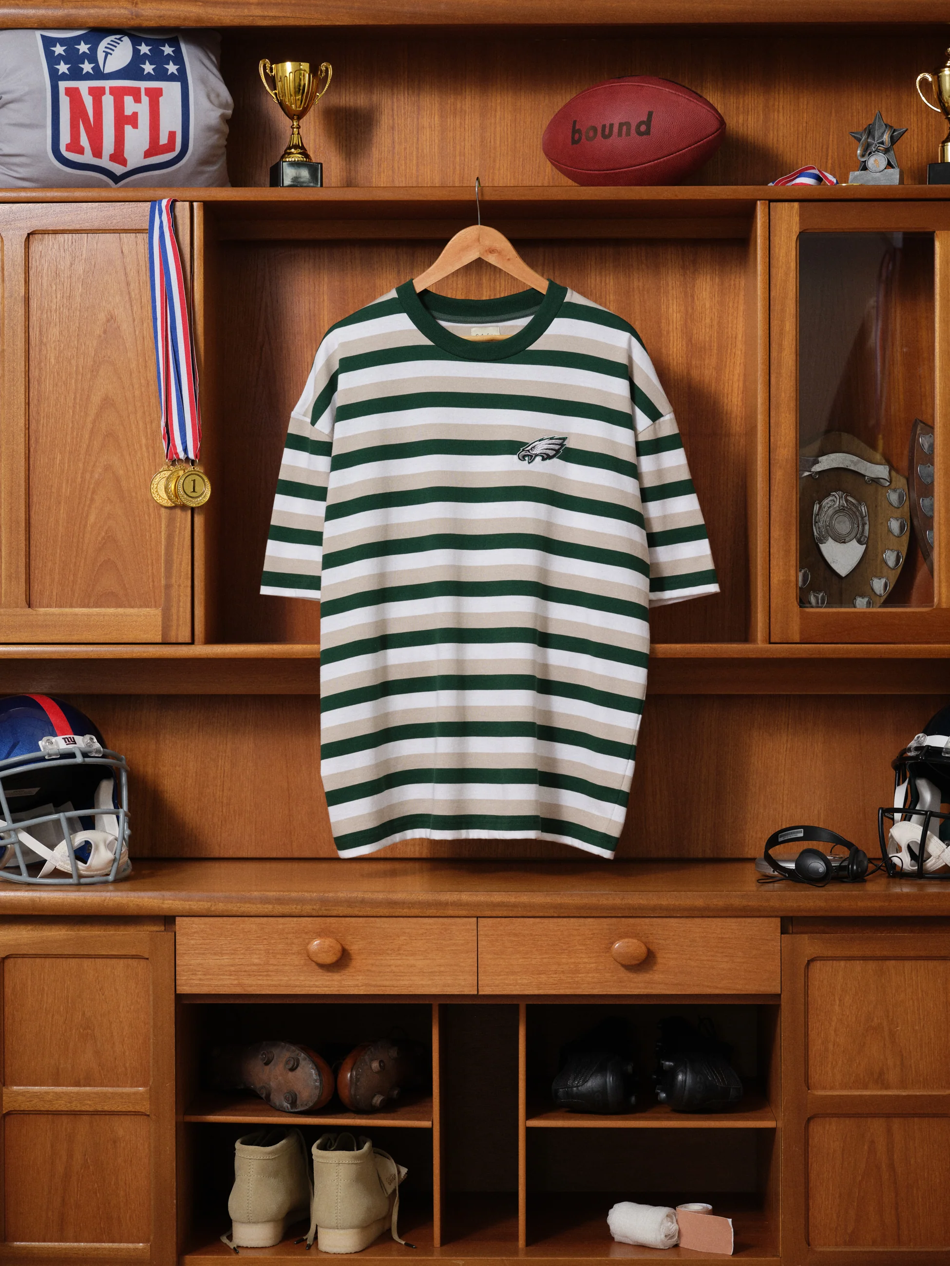 EAGLES STRIPE TEE - Image 4