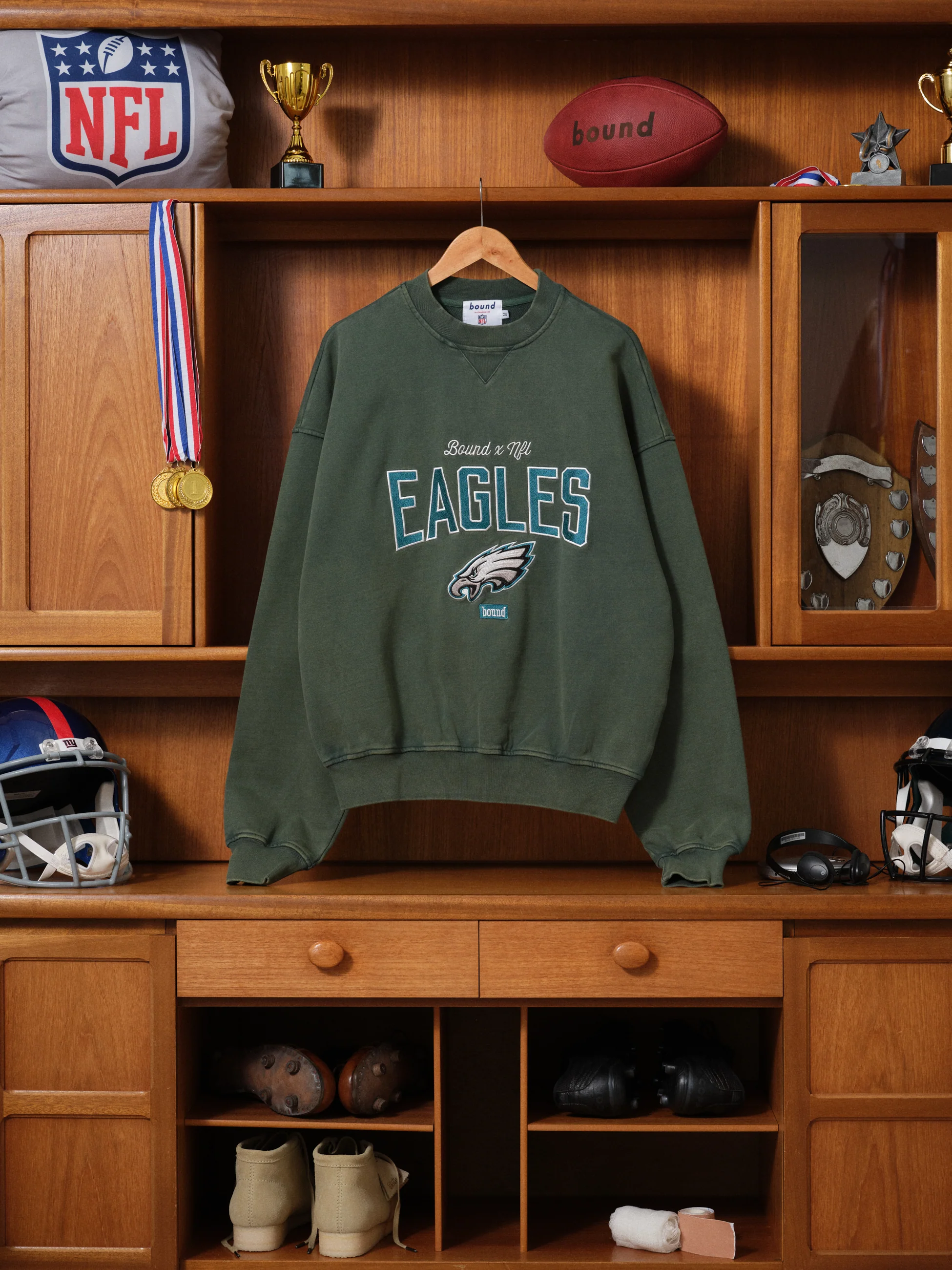 EAGLES VINTAGE WASHED SWEATER - GREEN - Image 4