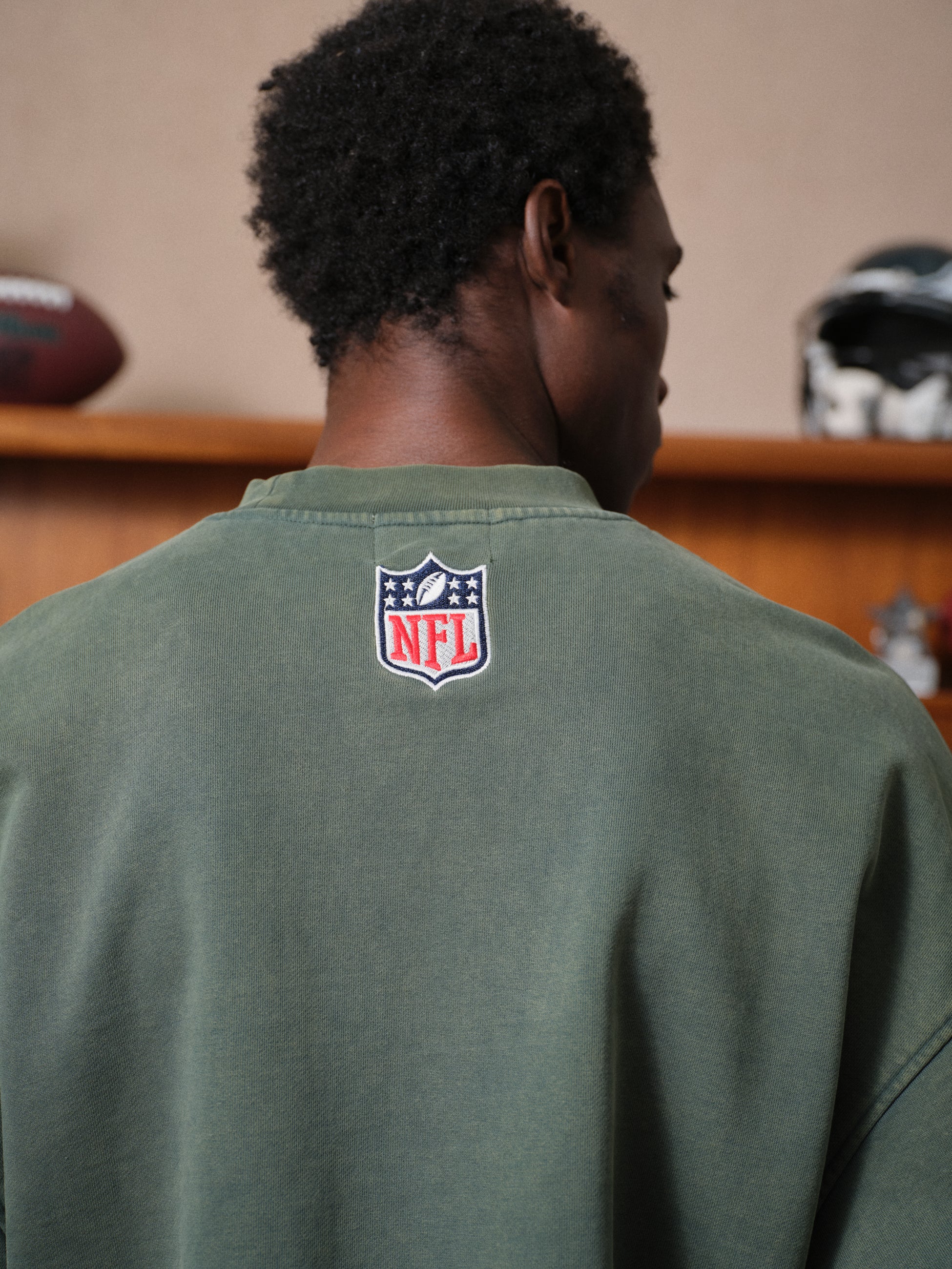 EAGLES VINTAGE WASHED SWEATER - GREEN - Image 7