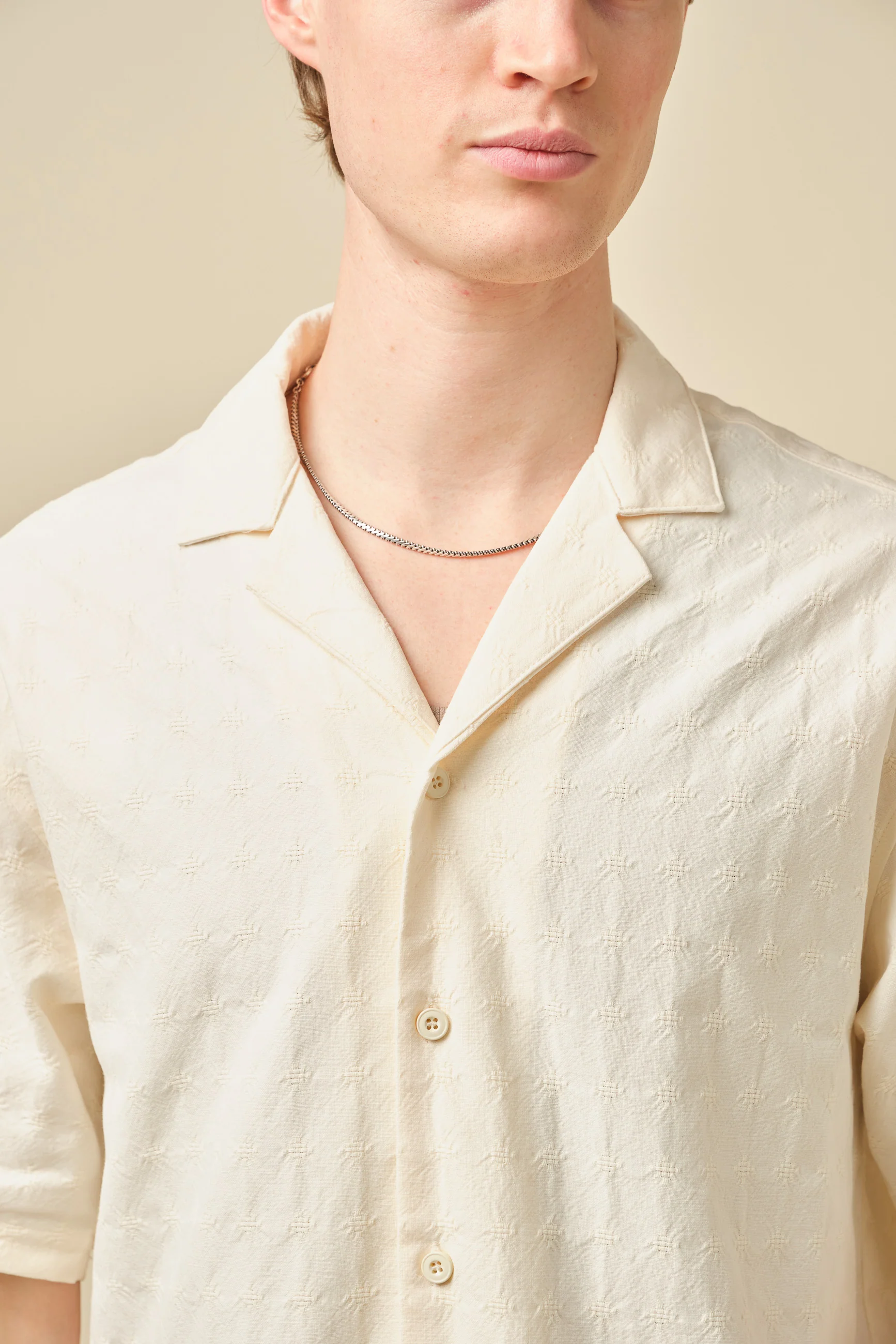 EMBROIDERED RIBIERA SHIRT - CREAM - Image 3