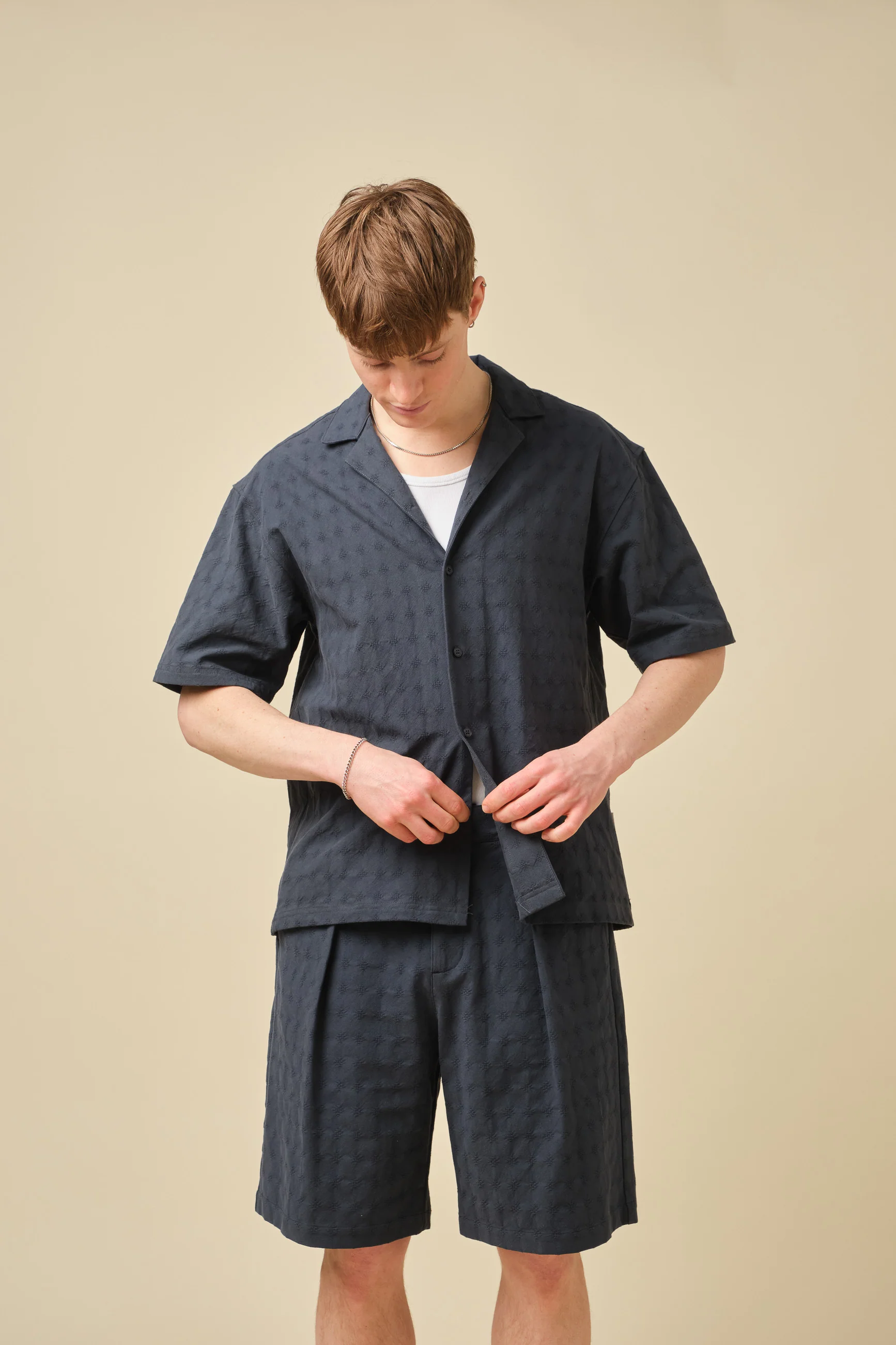 EMBROIDERED RIBIERA SHIRT - NAVY - Image 5