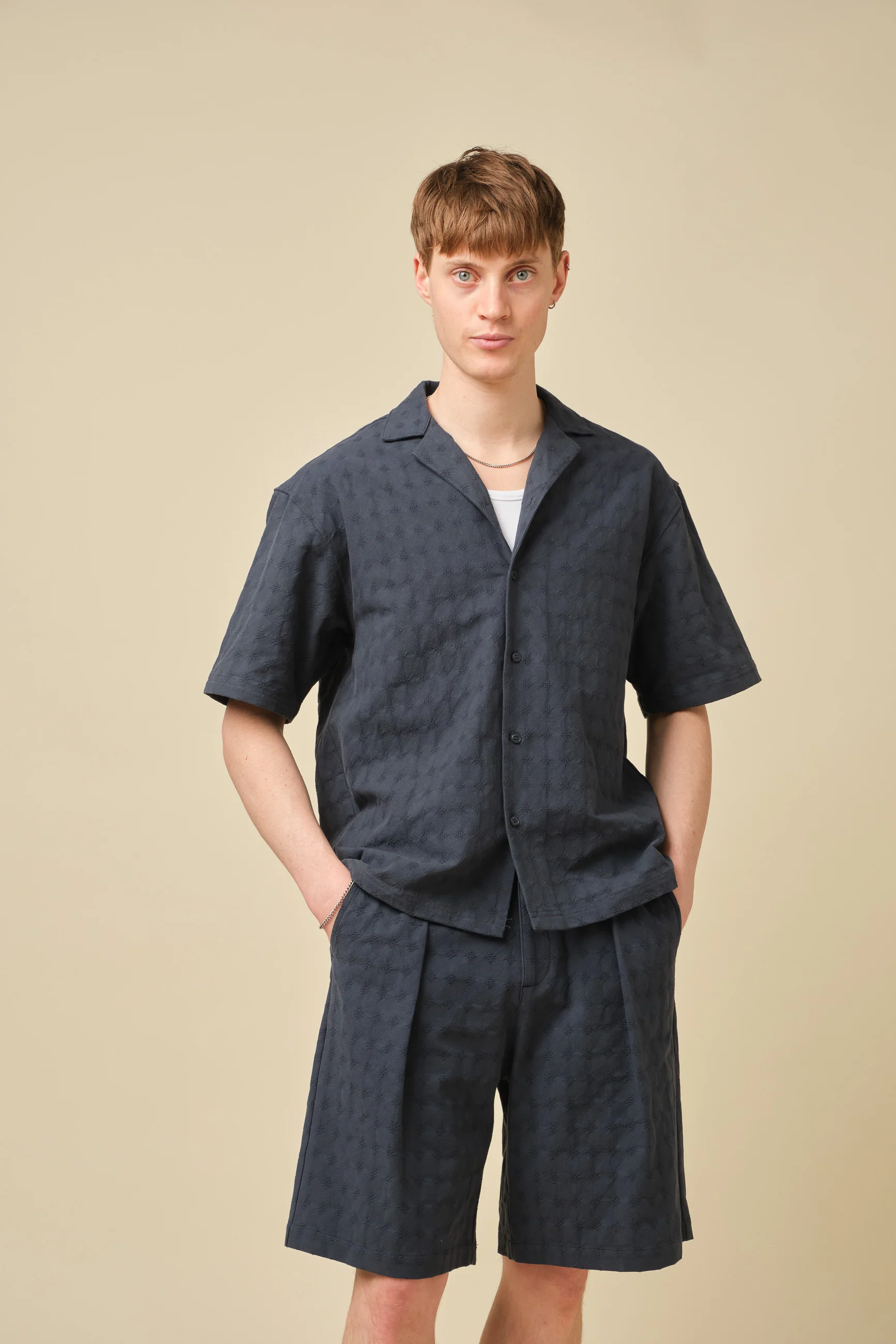 EMBROIDERED RIBIERA SHORTS - NAVY - Image 8
