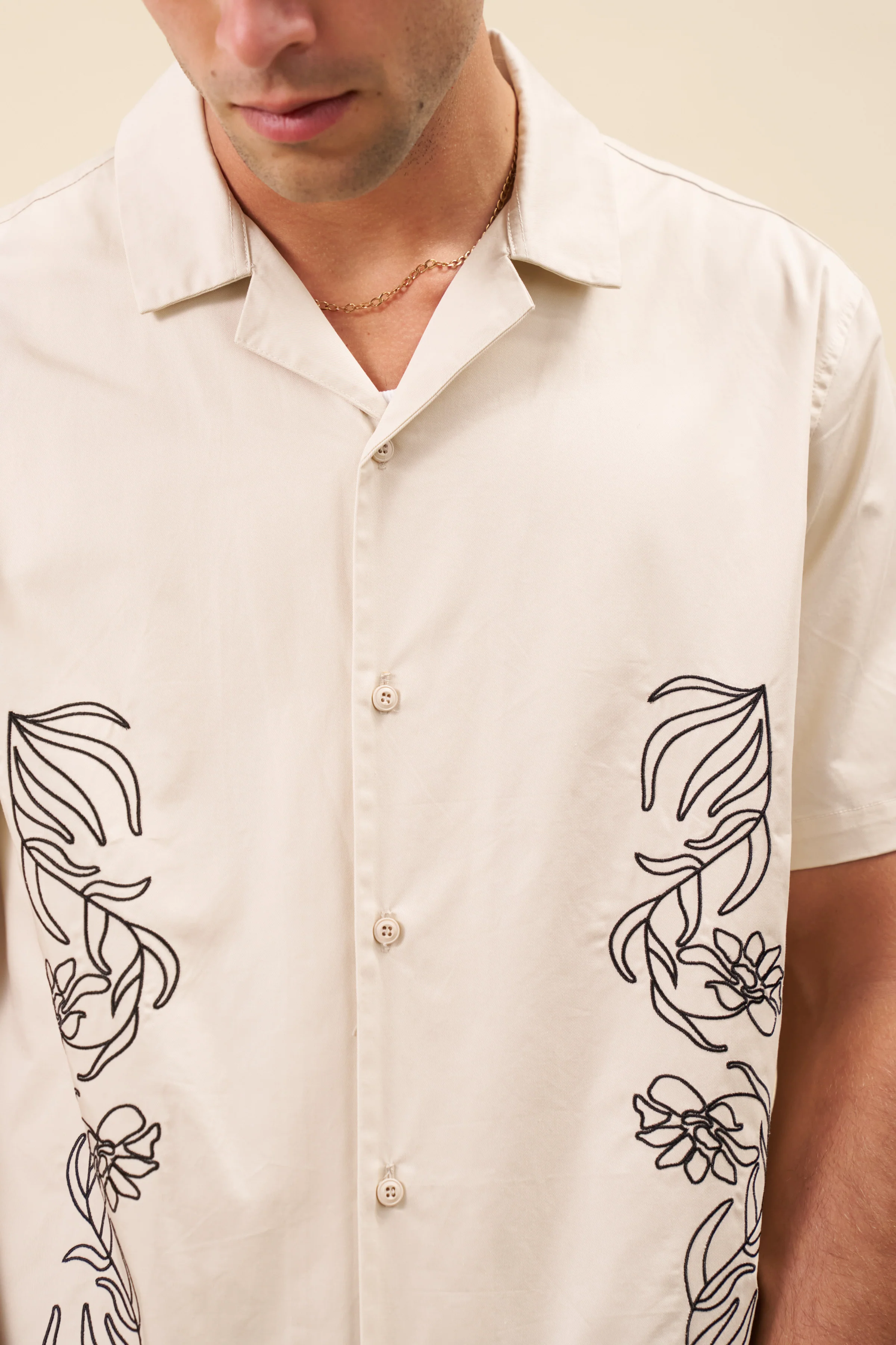 FLORAL EMBROIDERED SHIRT - ECRU - Image 5