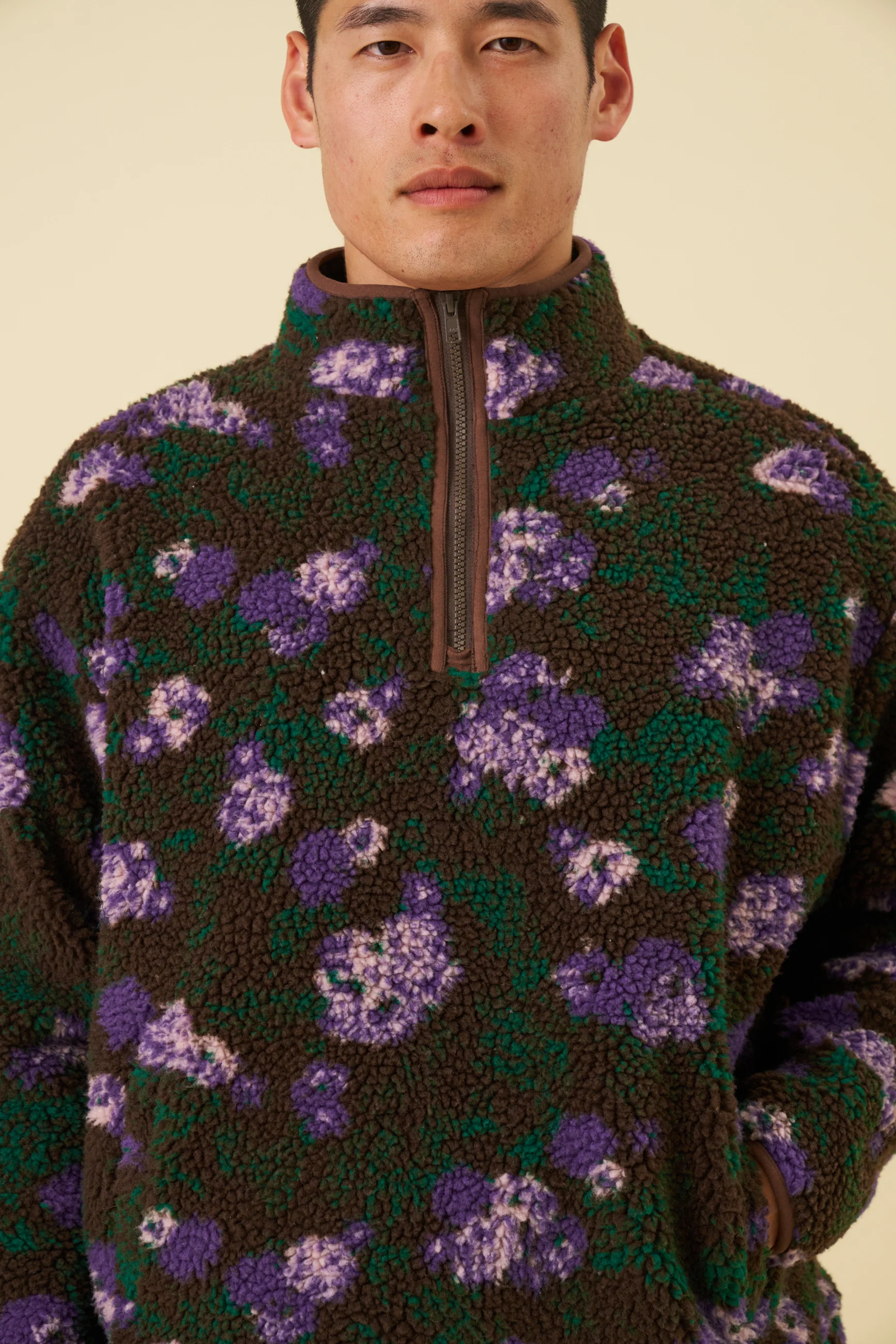 FLORAL HALF ZIP FLEECE - BROWN - Image 4