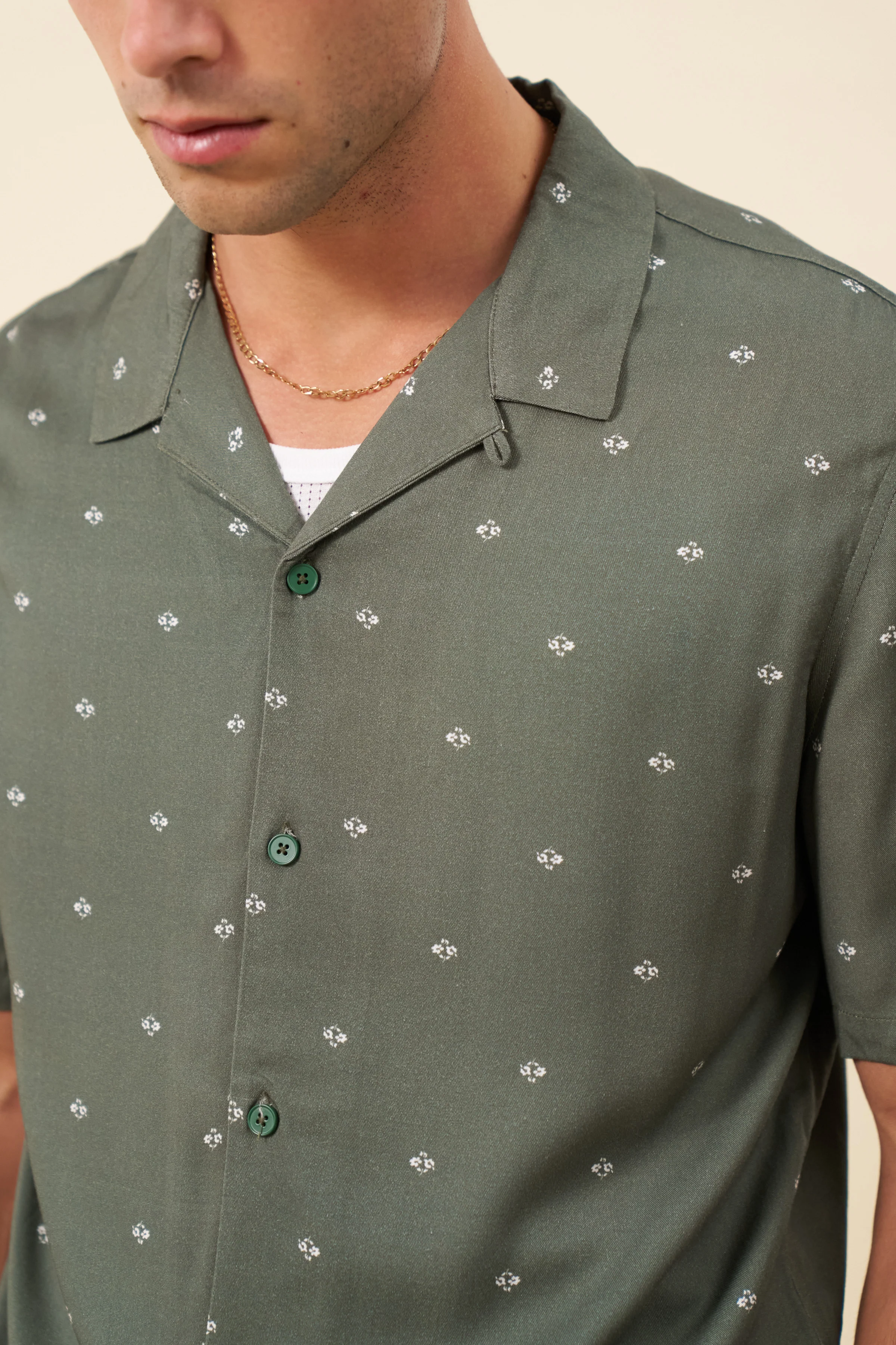 FLORAL RAYON SHIRT - SAGE - Image 6