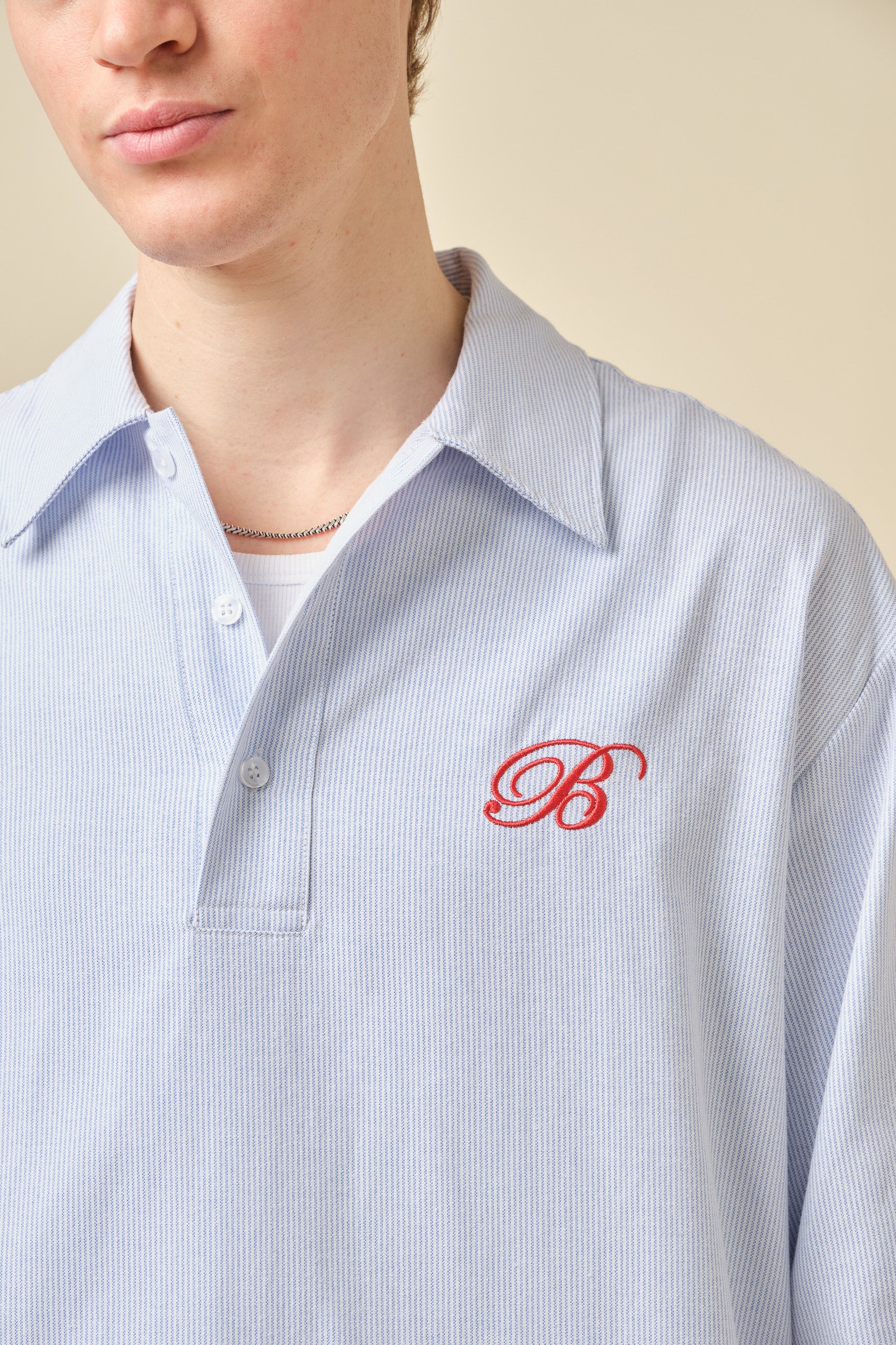 HALF BUTTON SCRIPT OXFORD SHIRT - Image 3