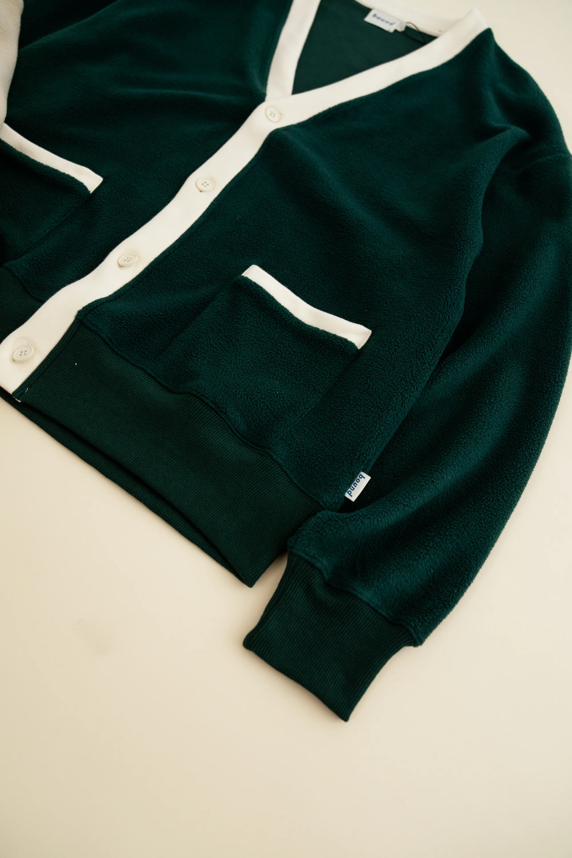 HARVARD REVERSE FLEECE CARDIGAN - BOTTLE GREEN - Image 13
