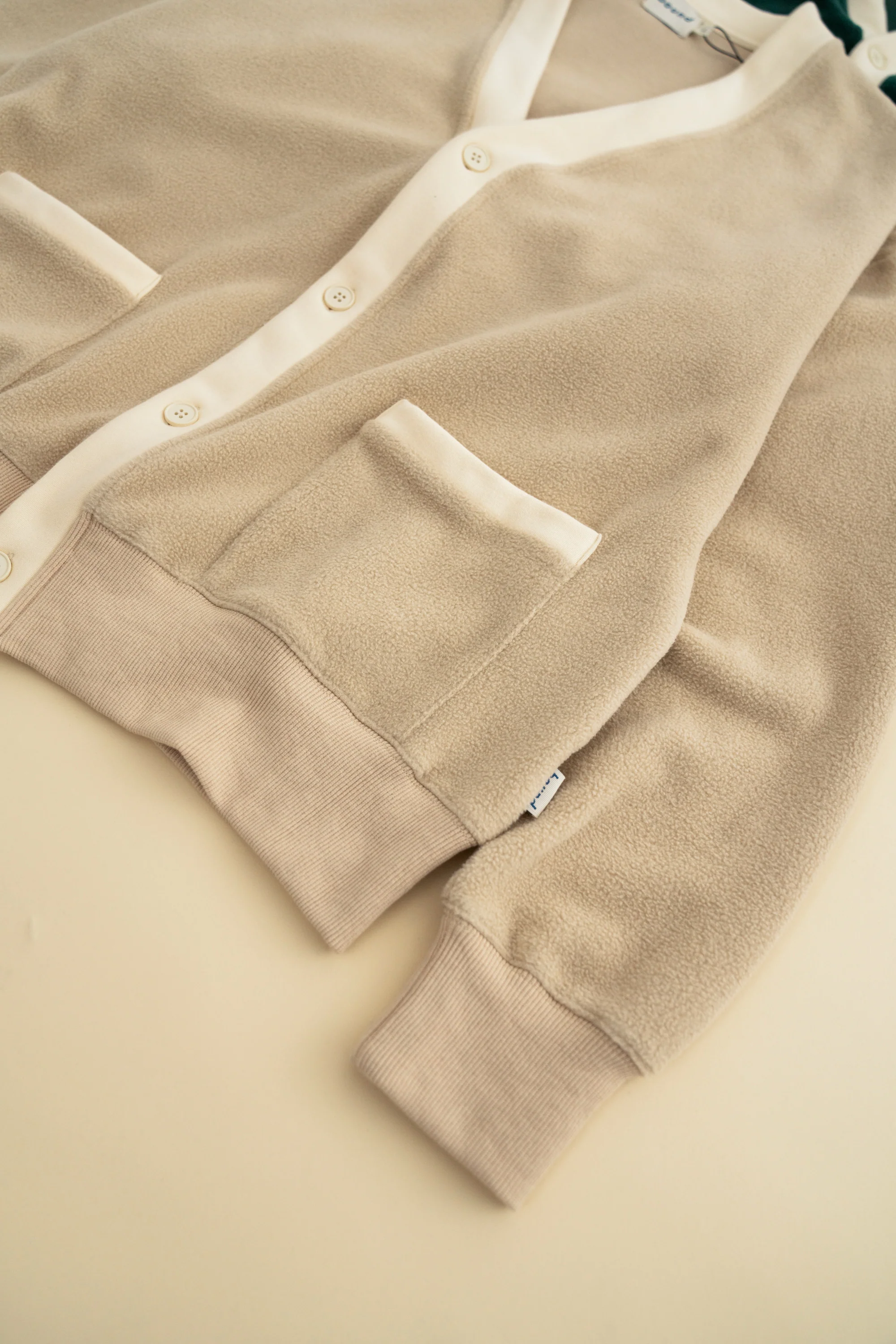 HARVARD REVERSE FLEECE CARDIGAN - MUSHROOM - Image 9