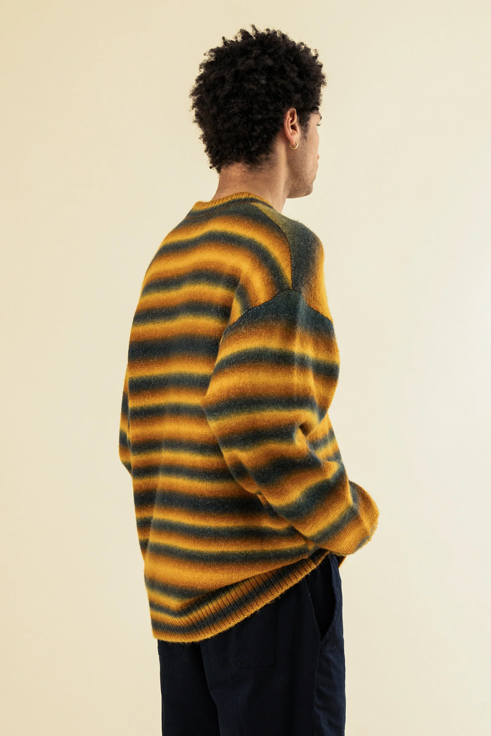 HEATON GRADIENT KNIT SWEATER - Image 4
