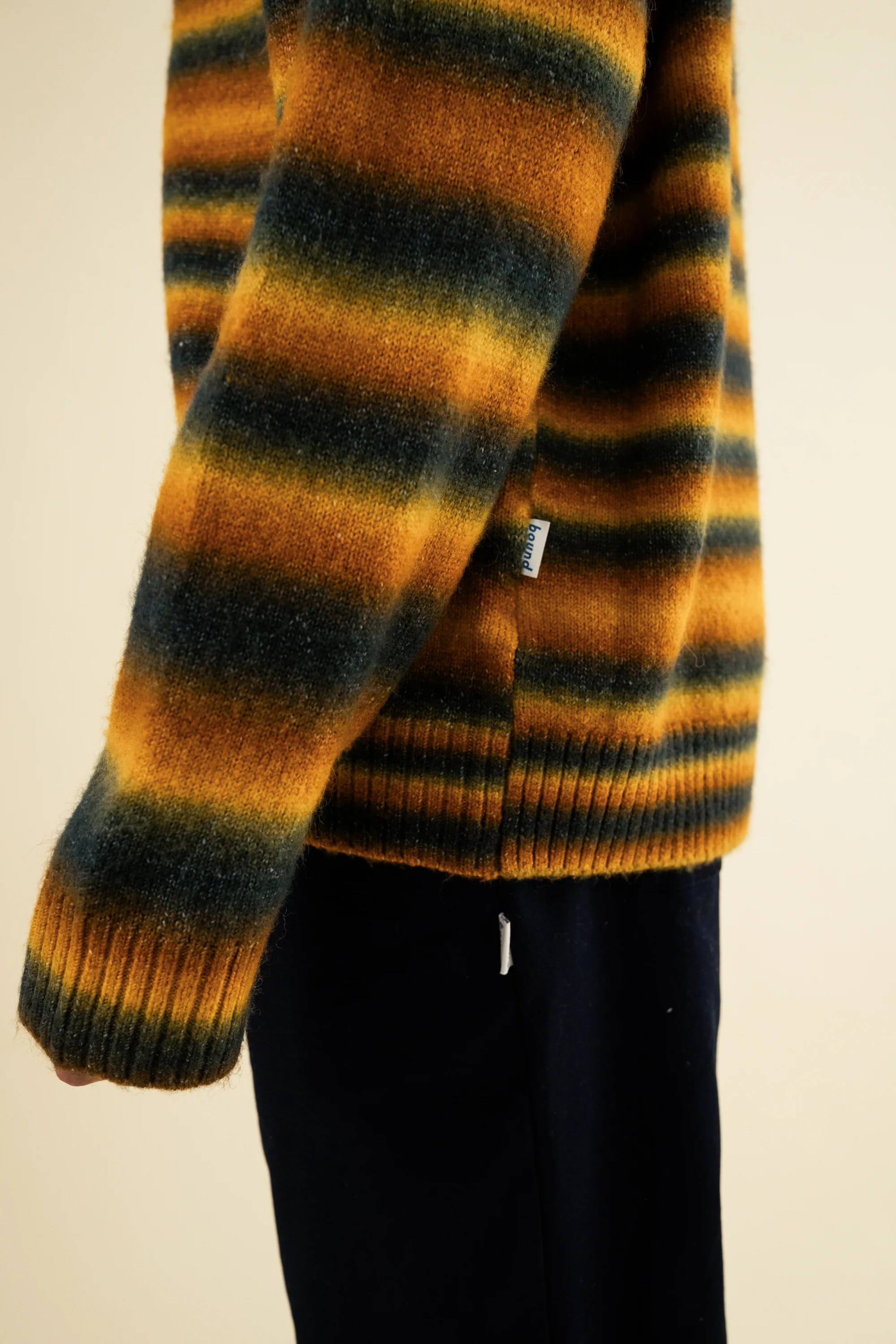 HEATON GRADIENT KNIT SWEATER - Image 6