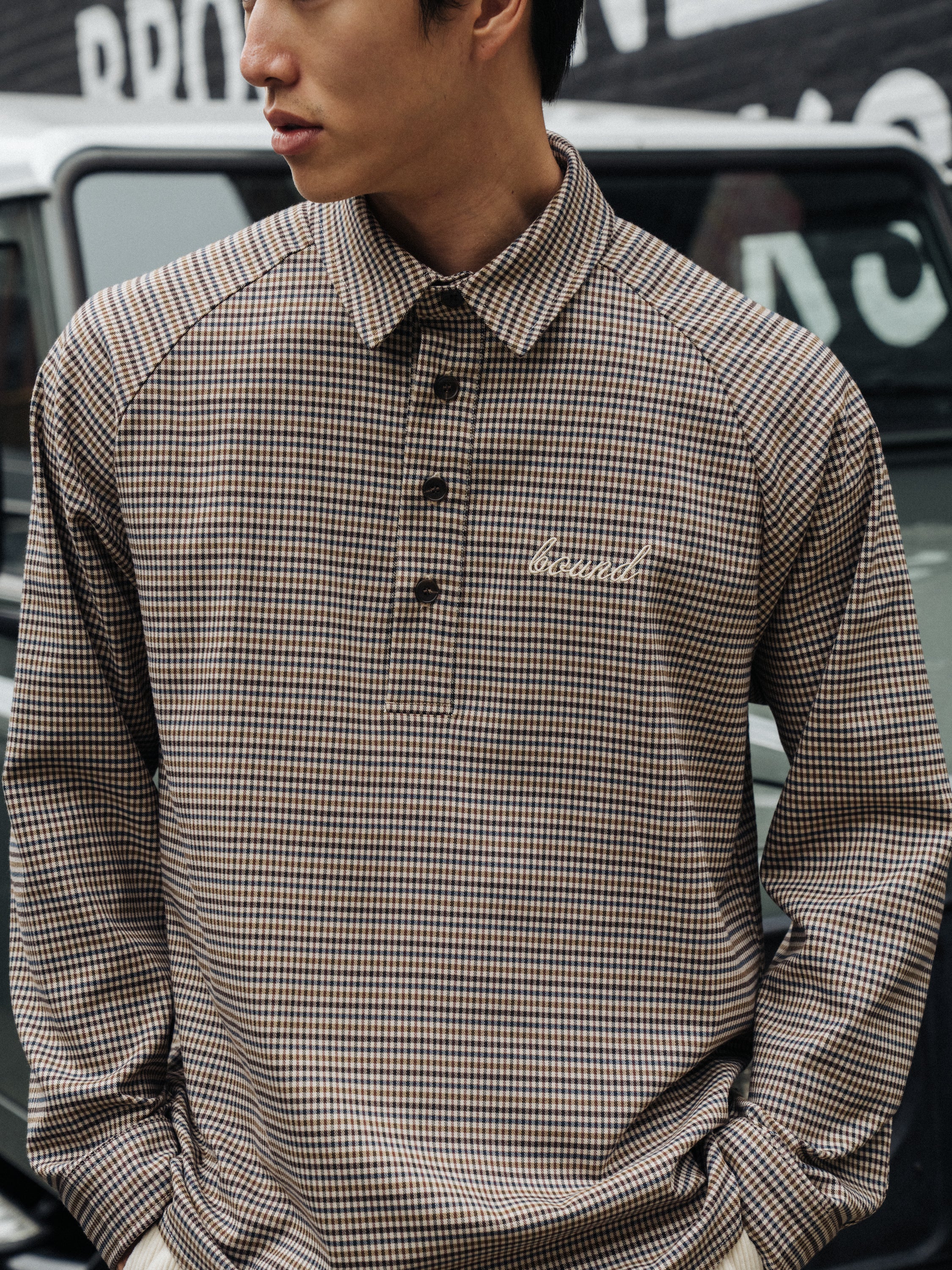 HUNTER CHECK HALF BUTTON SHIRT - Image 9
