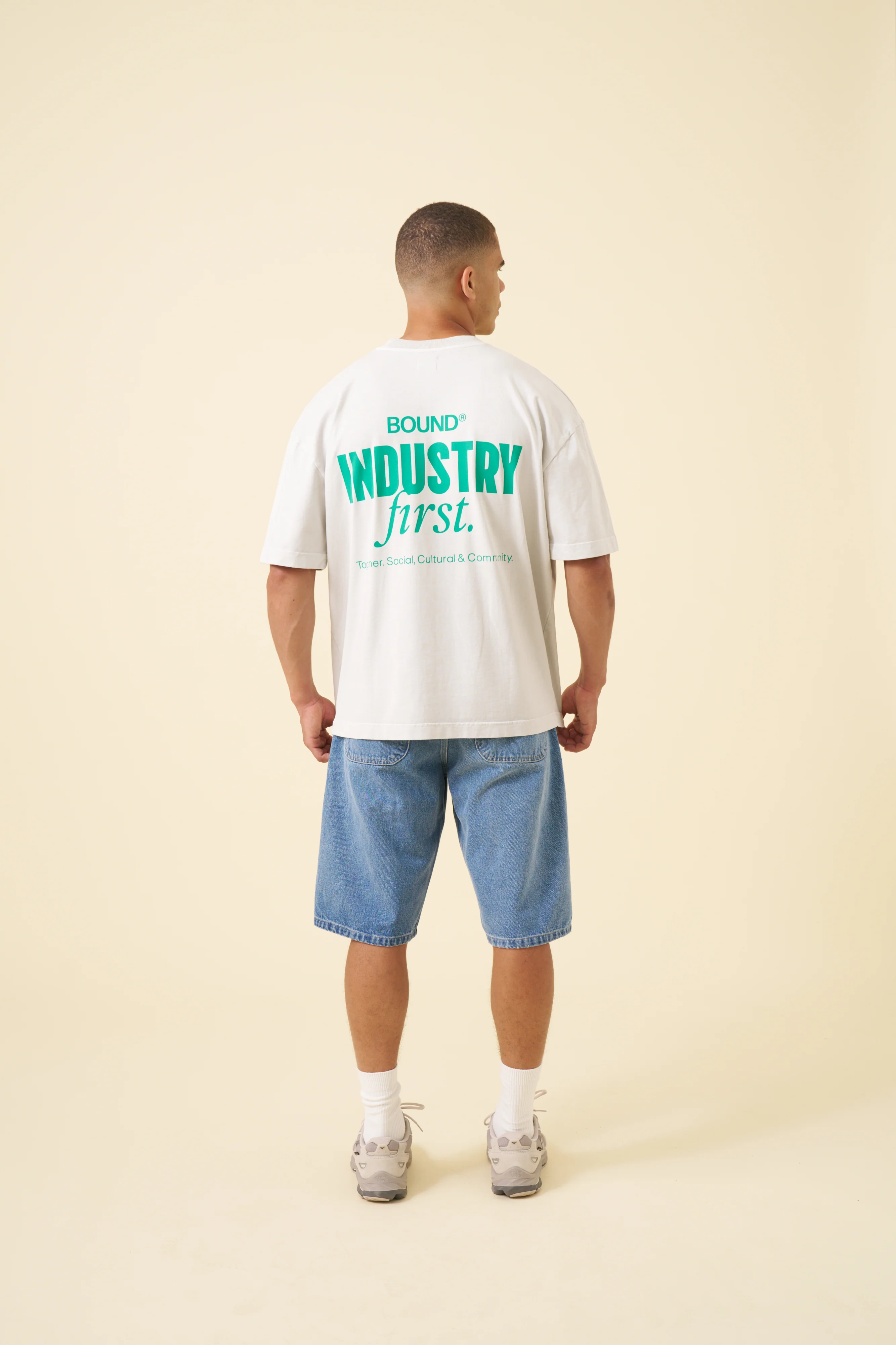 INDUSTRY FIRST TEE - WASHED LIGHT GREY - Image 6