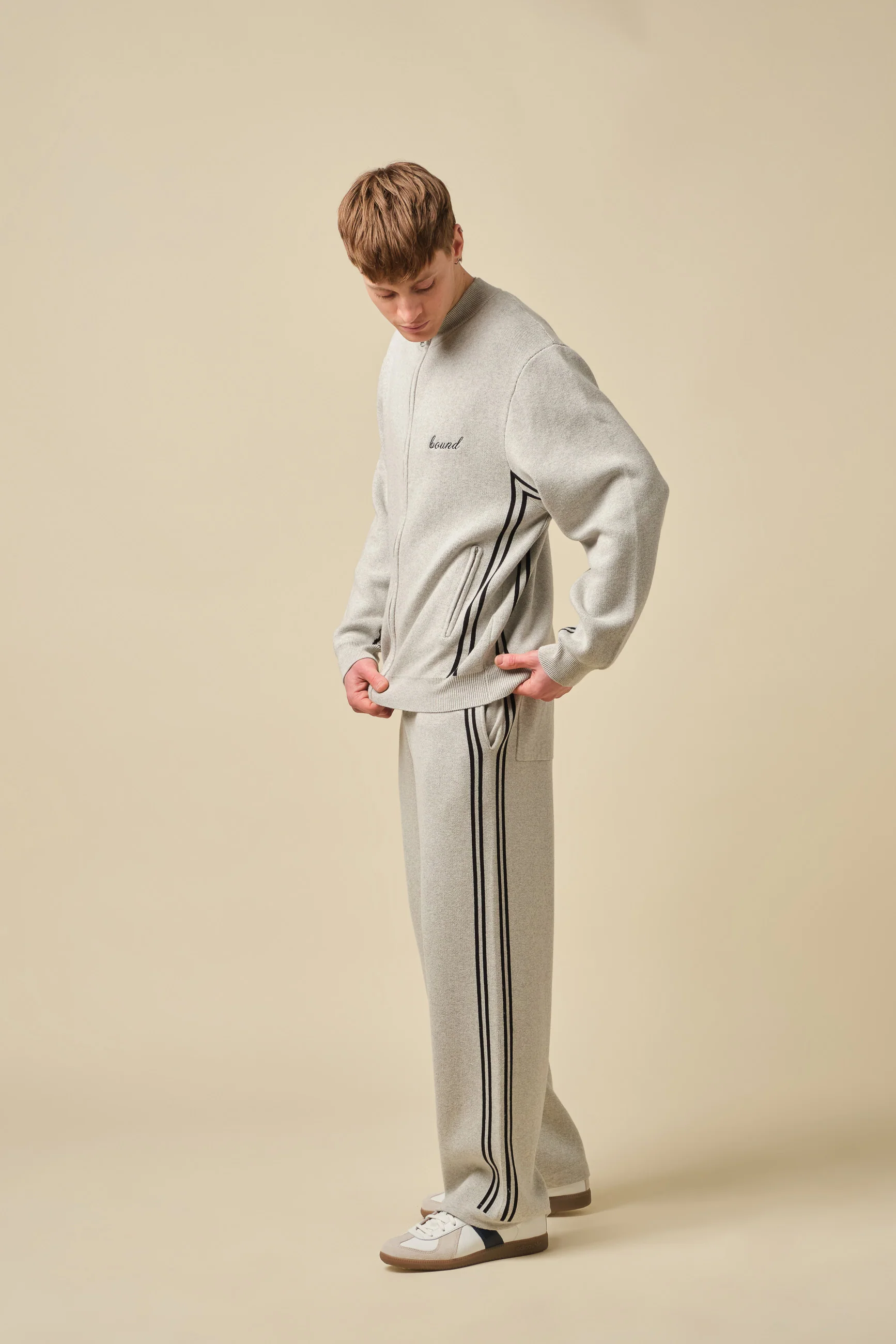 RACER KNIT CUFFLESS JOGGERS - GREY - Image 6