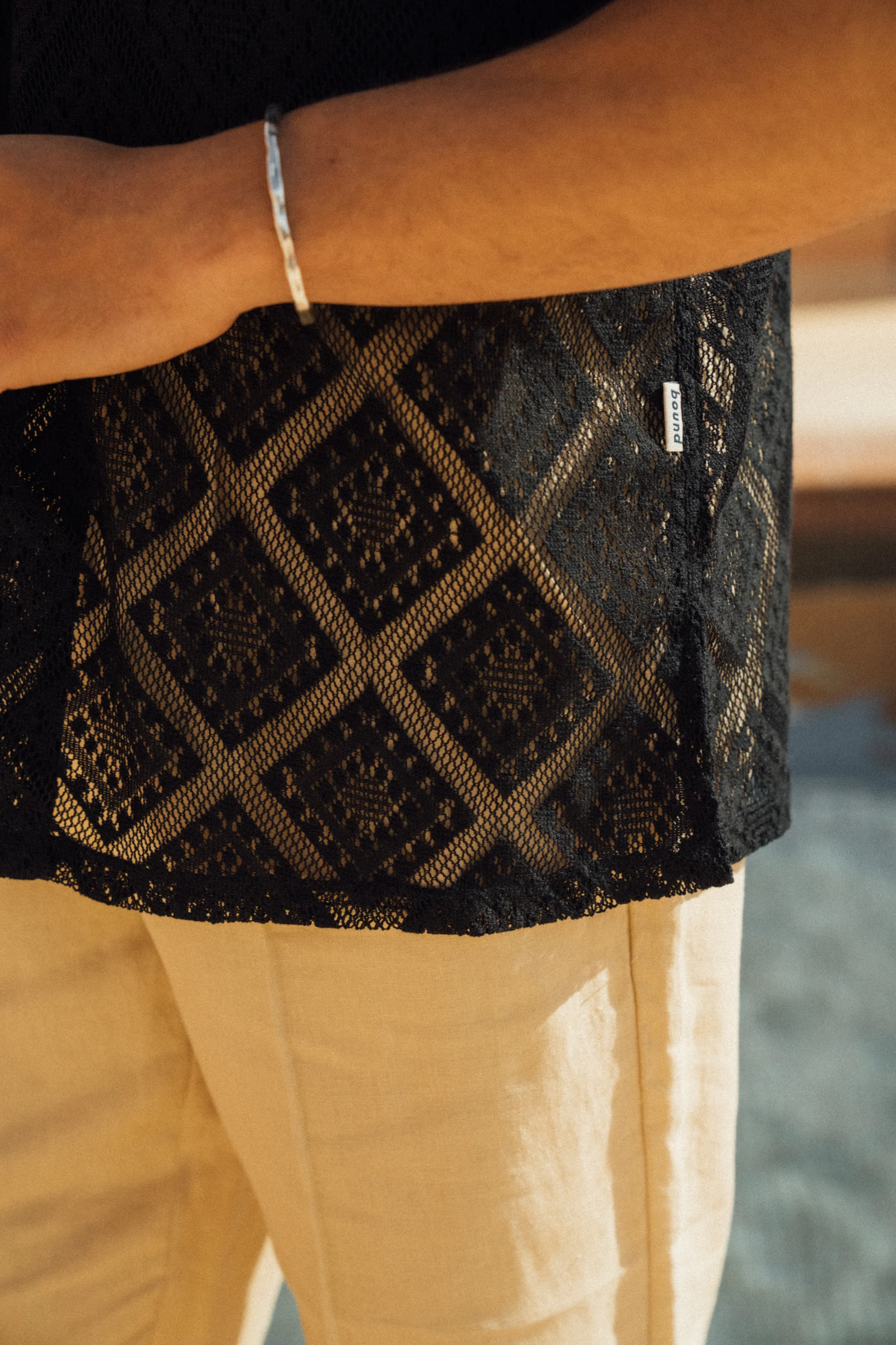 LACE VACATION SHIRT - BLACK - Image 10
