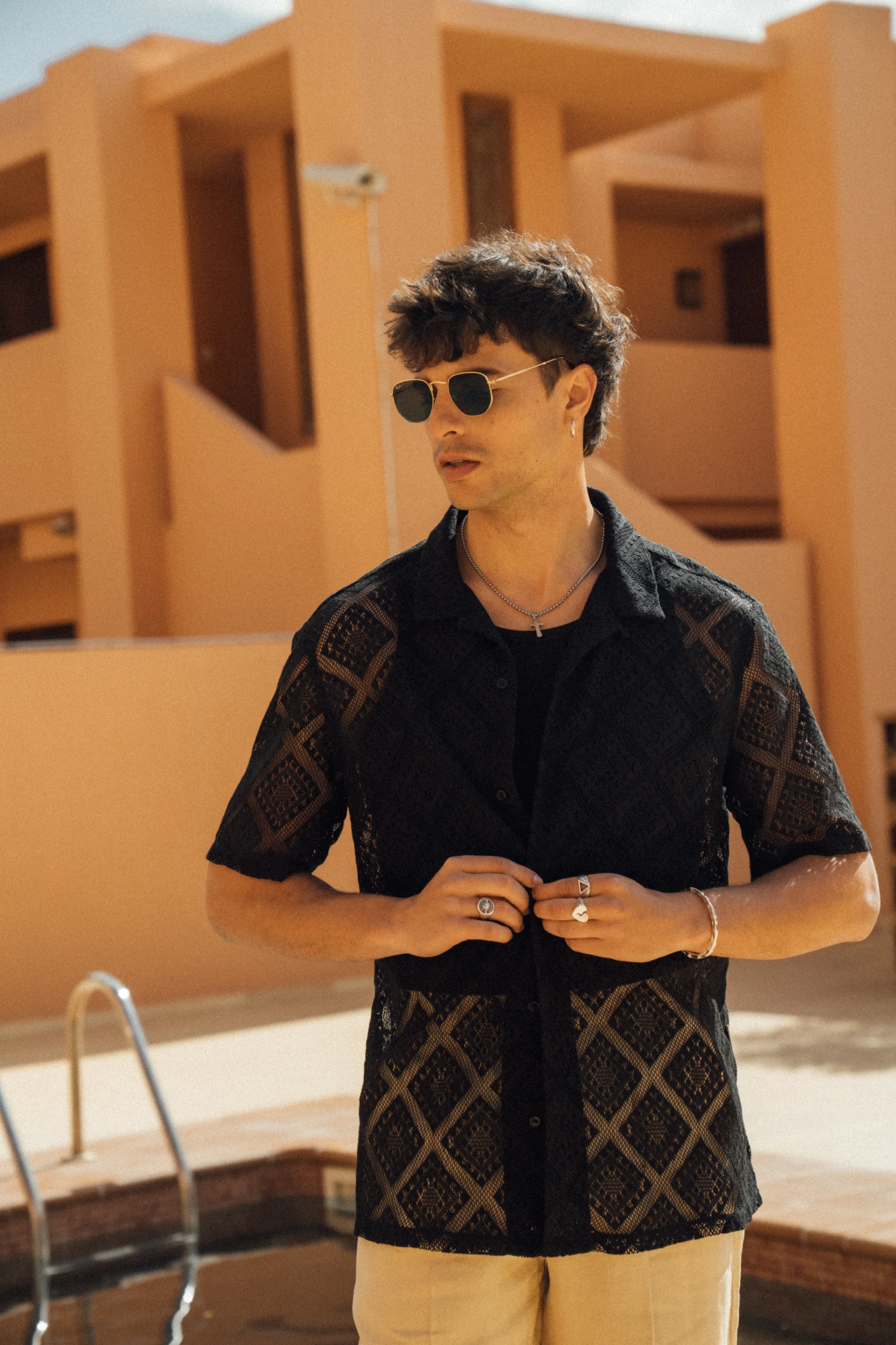 LACE VACATION SHIRT - BLACK - Image 2