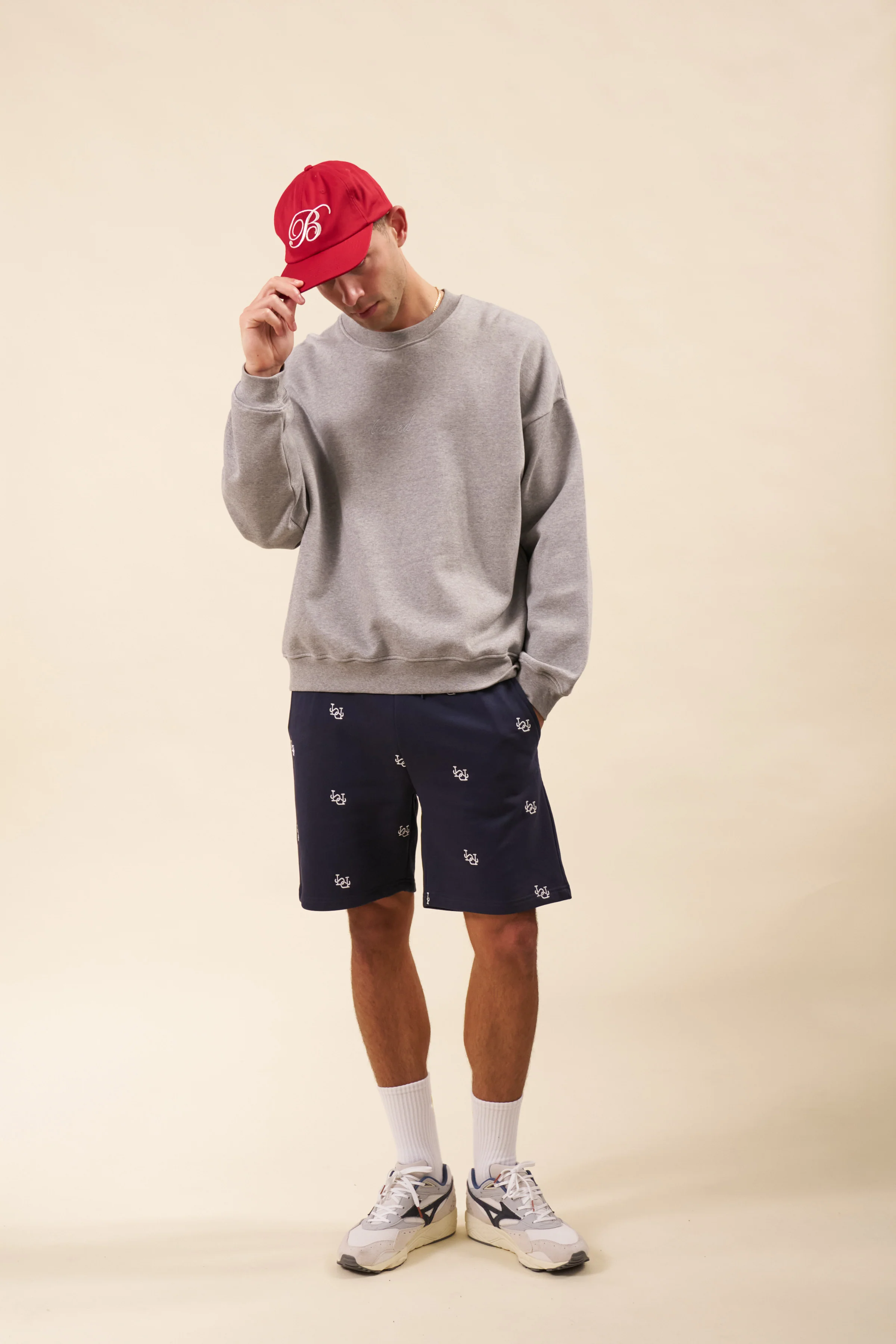 LINK EMBROIDERY SWEAT SHORTS - NAVY - Image 2