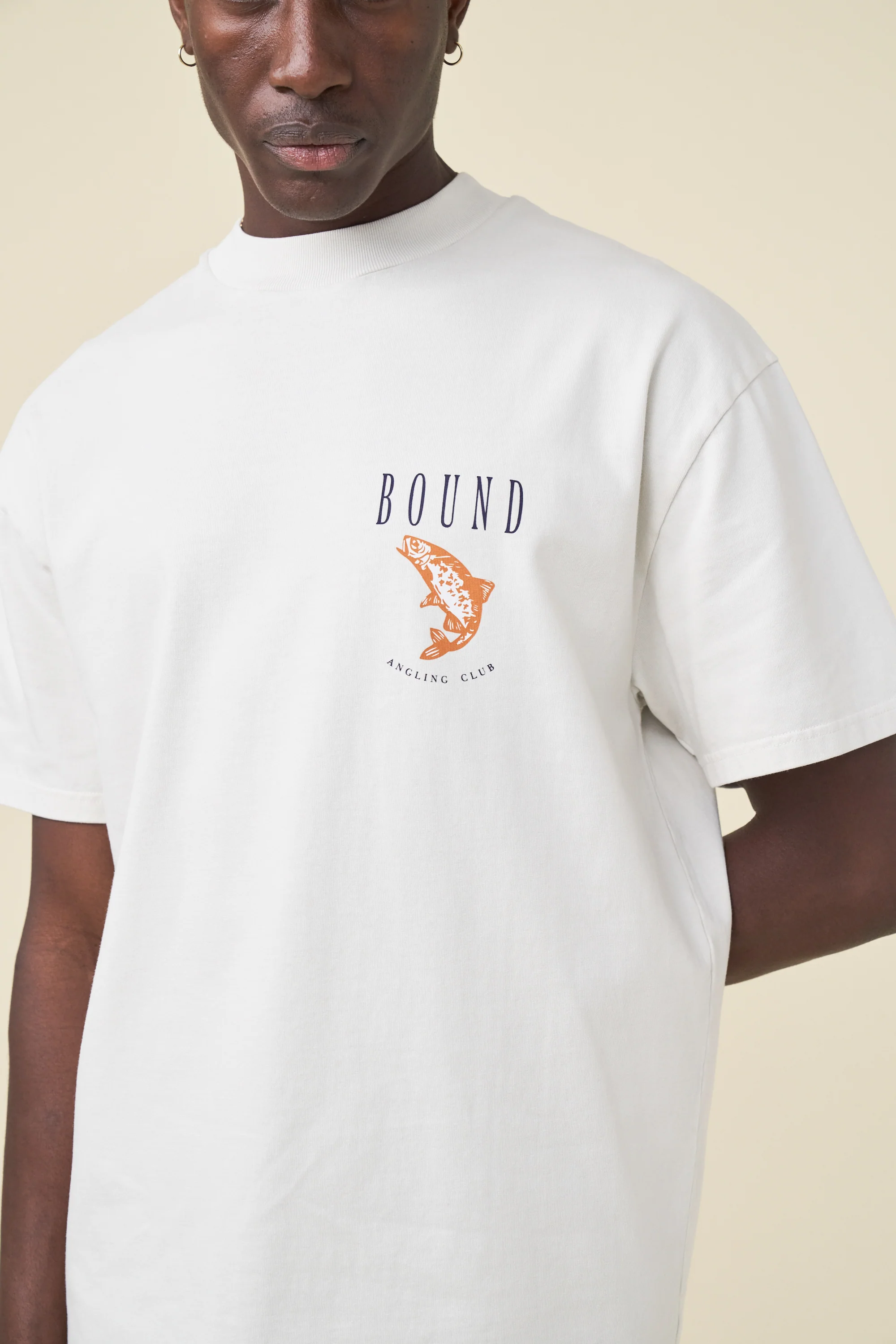 MARINA ANGLING TEE - SAND - Image 5