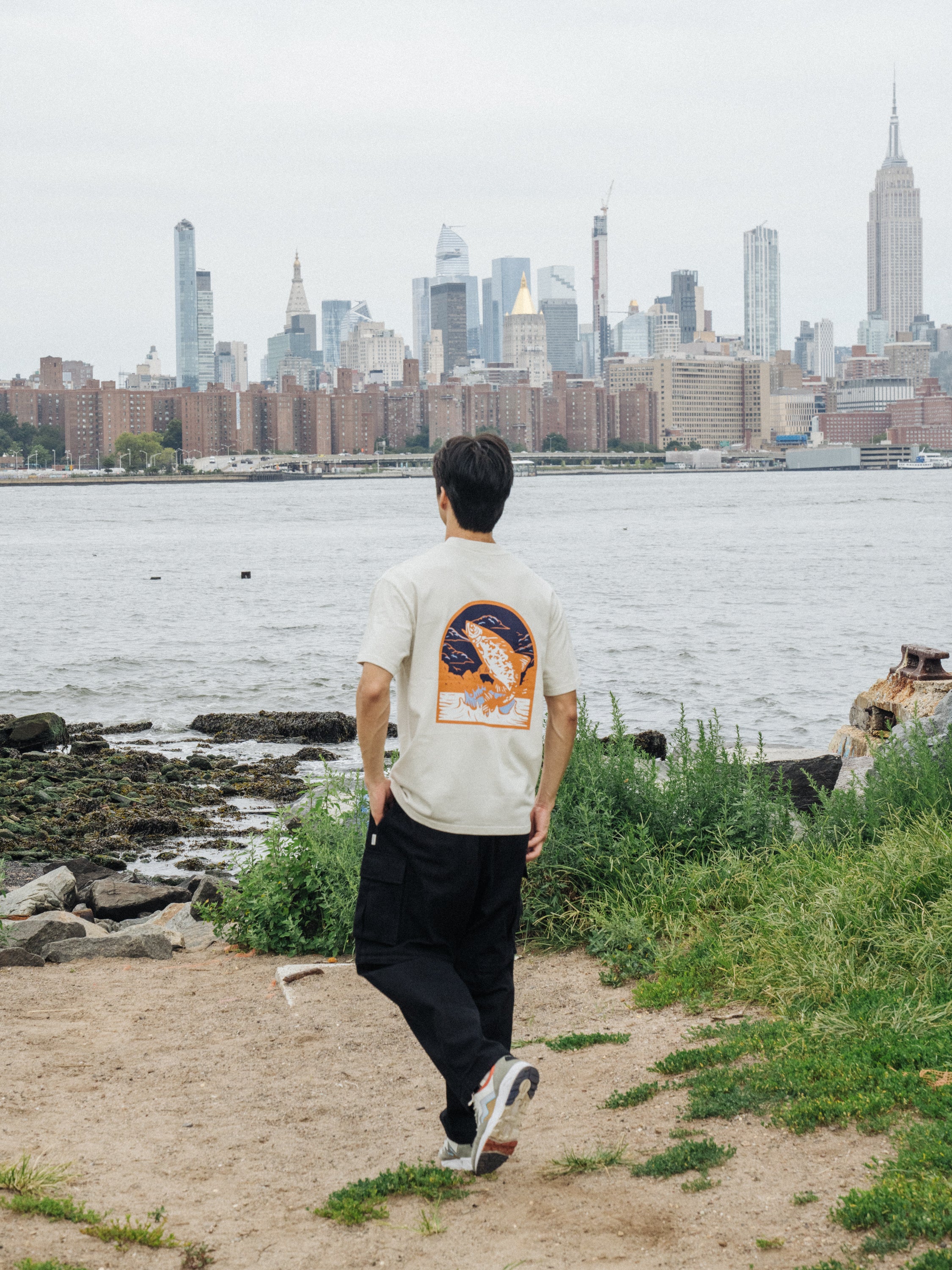 MARINA ANGLING TEE - SAND - Image 6