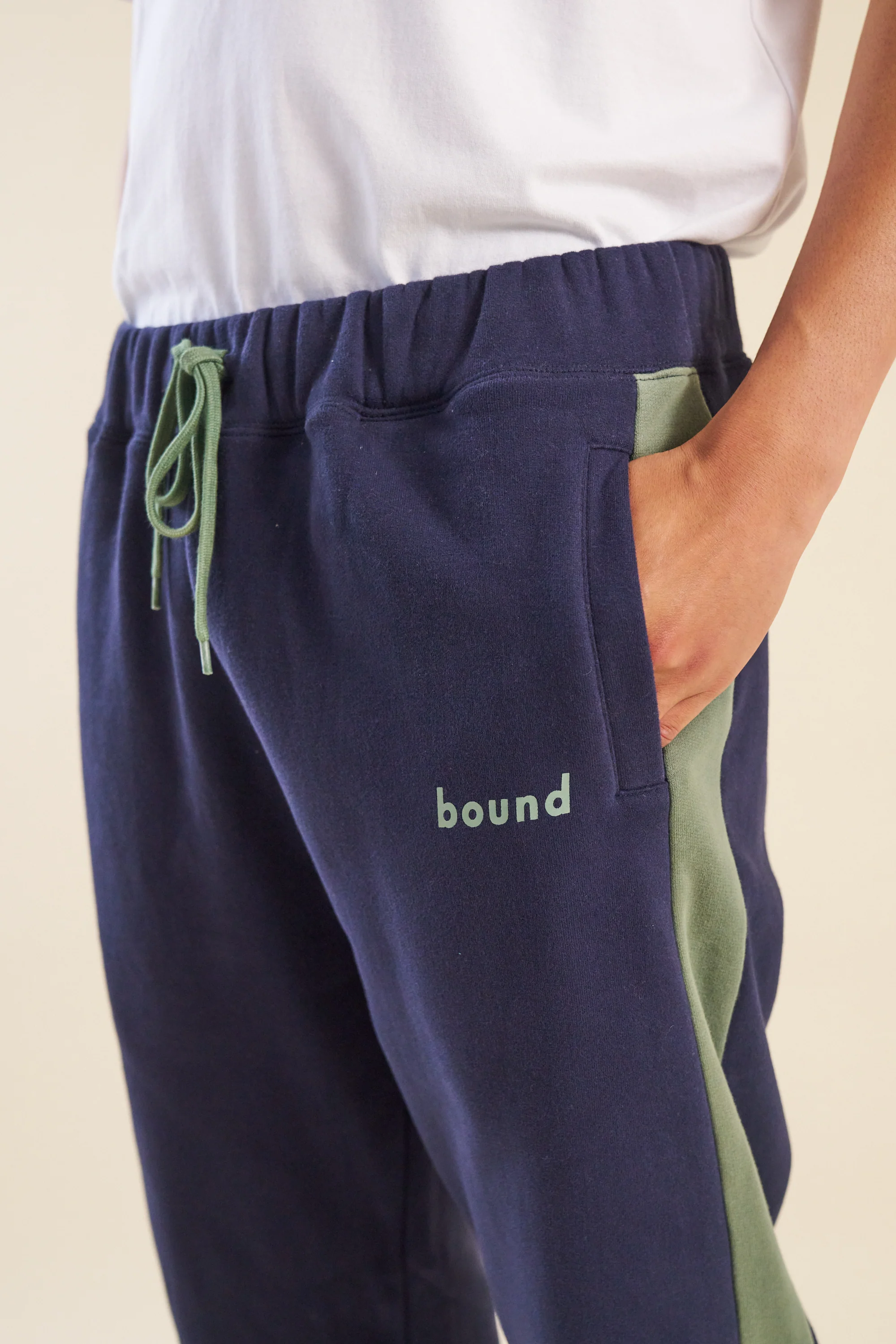 NAVY STRIPE STRIPE JOGGERS - Image 3