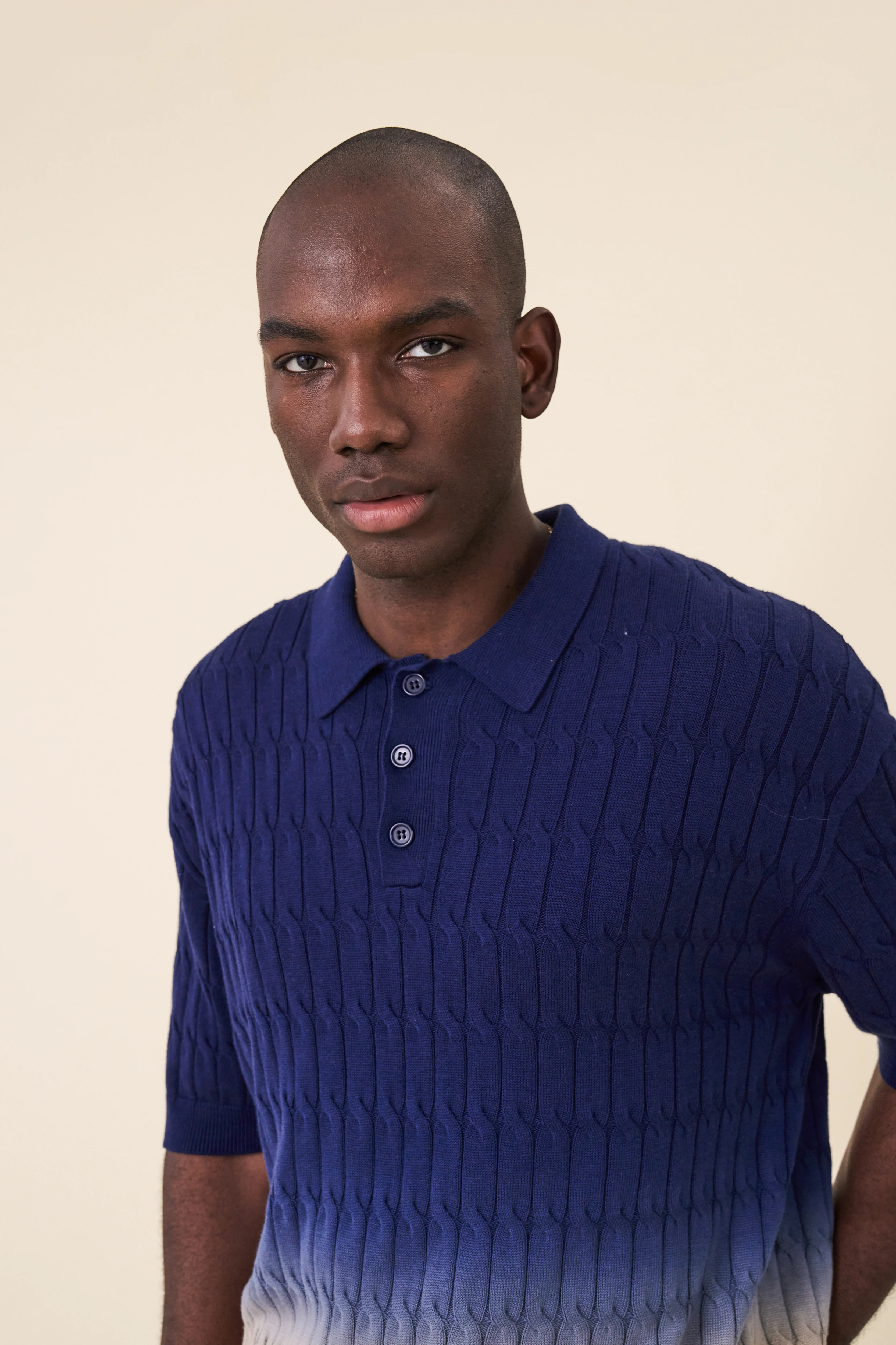 OMBRE CABLE KNIT POLO - NAVY / TAN - Image 5