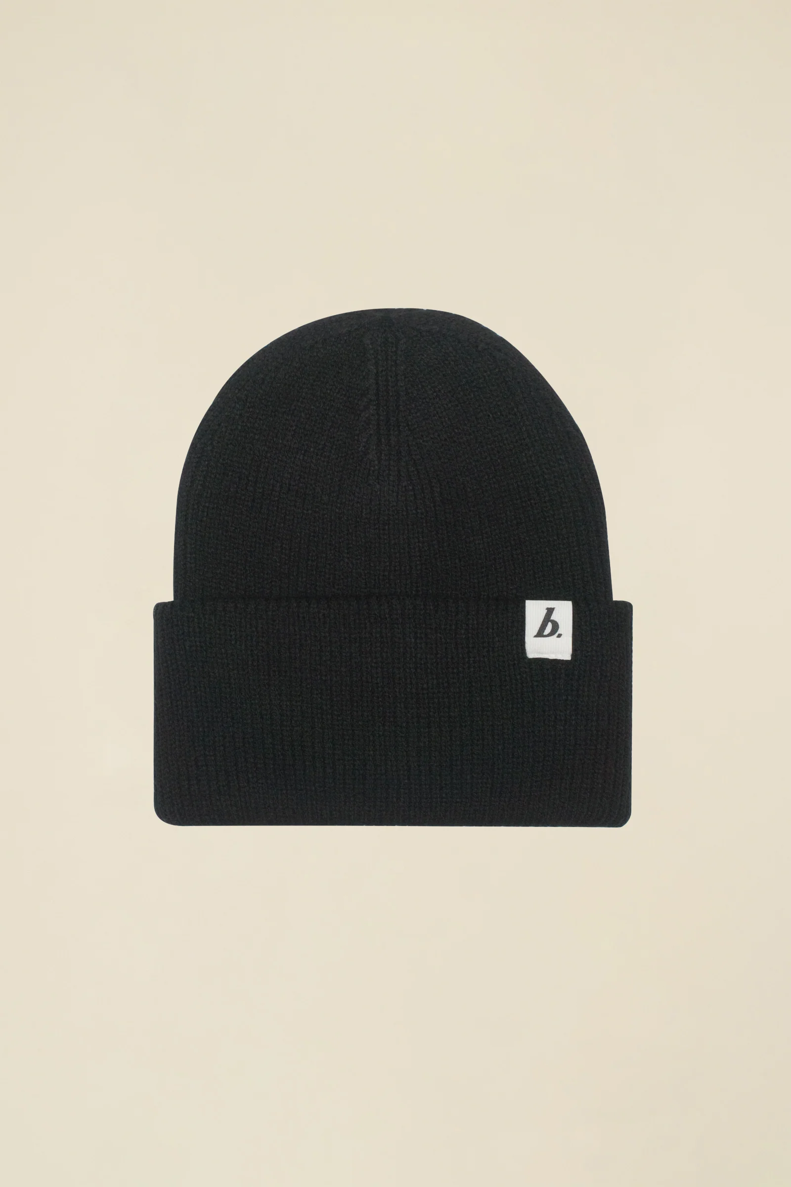 OVERSIZED RECYCLED CUFFED LABEL BEANIE - BLACK